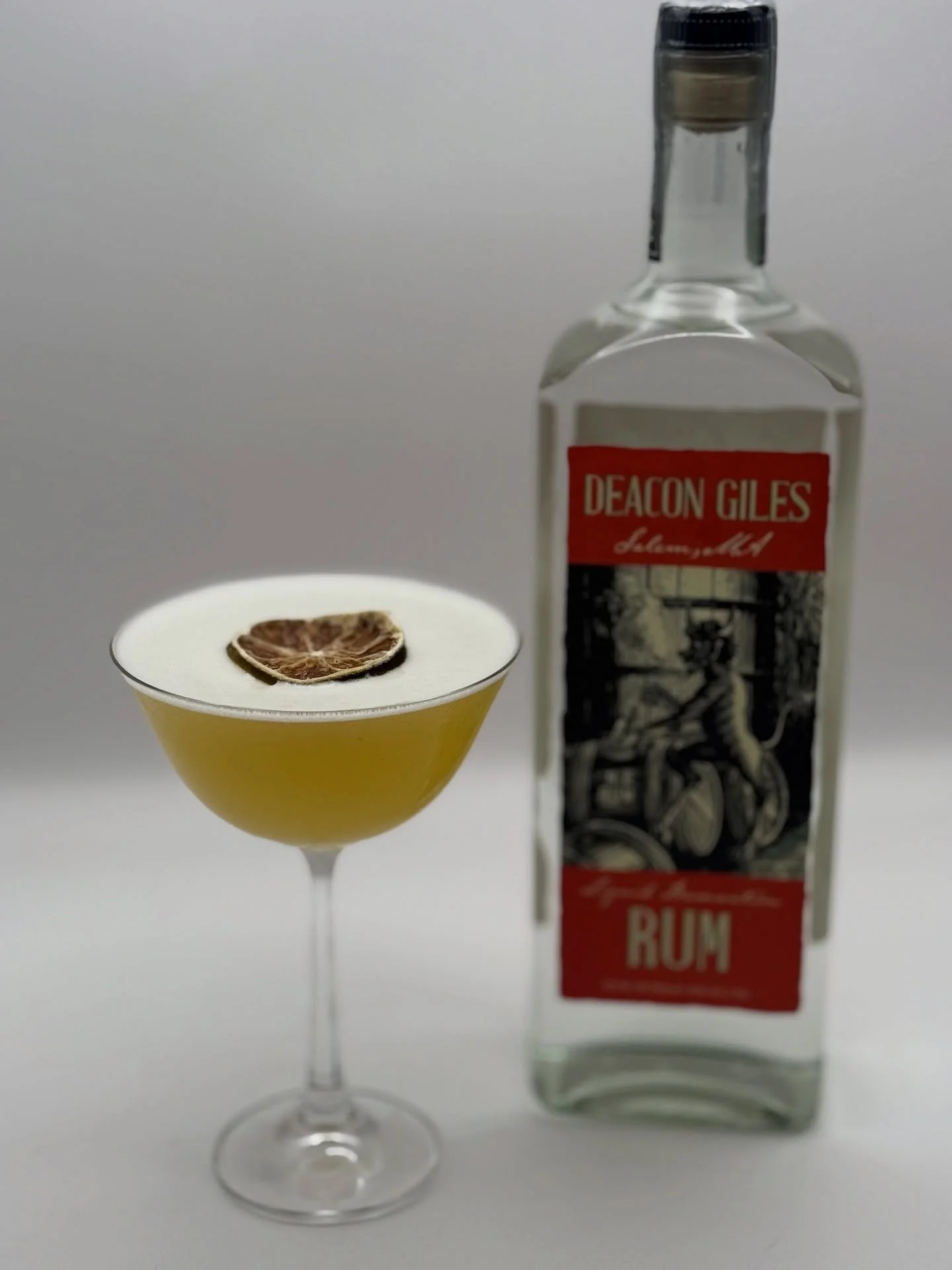 ✨ Cocktail of the Week: Hotel Nacional ✨
Inspired by the golden age of Havana, the Hotel Nacional is a tropical classic with a sophisticated twist. Crafted with Deacon Giles White Rum, apricot liqueur, demerara syrup, fresh pineapple, and a touch of 