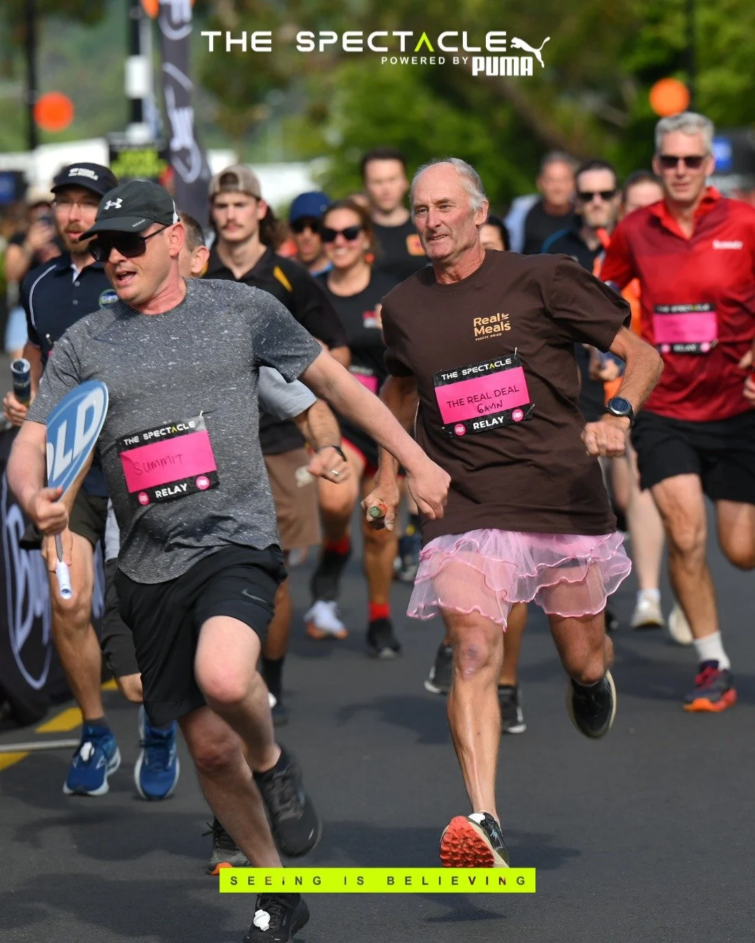 Can you believe Christmas is only six weeks away? If you're in charge of planning your end-of-year work party, we've got an idea: 

👆You enter a team in our business relay (it&rsquo;s only 4 x 800m!). You dress up, you have a good time, you win the 