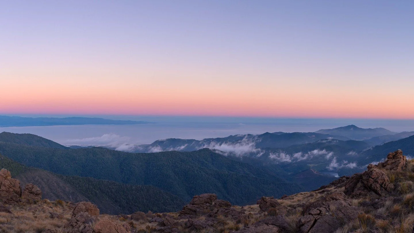 Breathtaking views over Tasman Bay and Kahurangi National Park over one shoulder, and the rugged Richmond Ranges over the other 💚

How lucky are we to be able to explore this beautiful whenua on foot.

📷 Dwayne Lohmann 2025