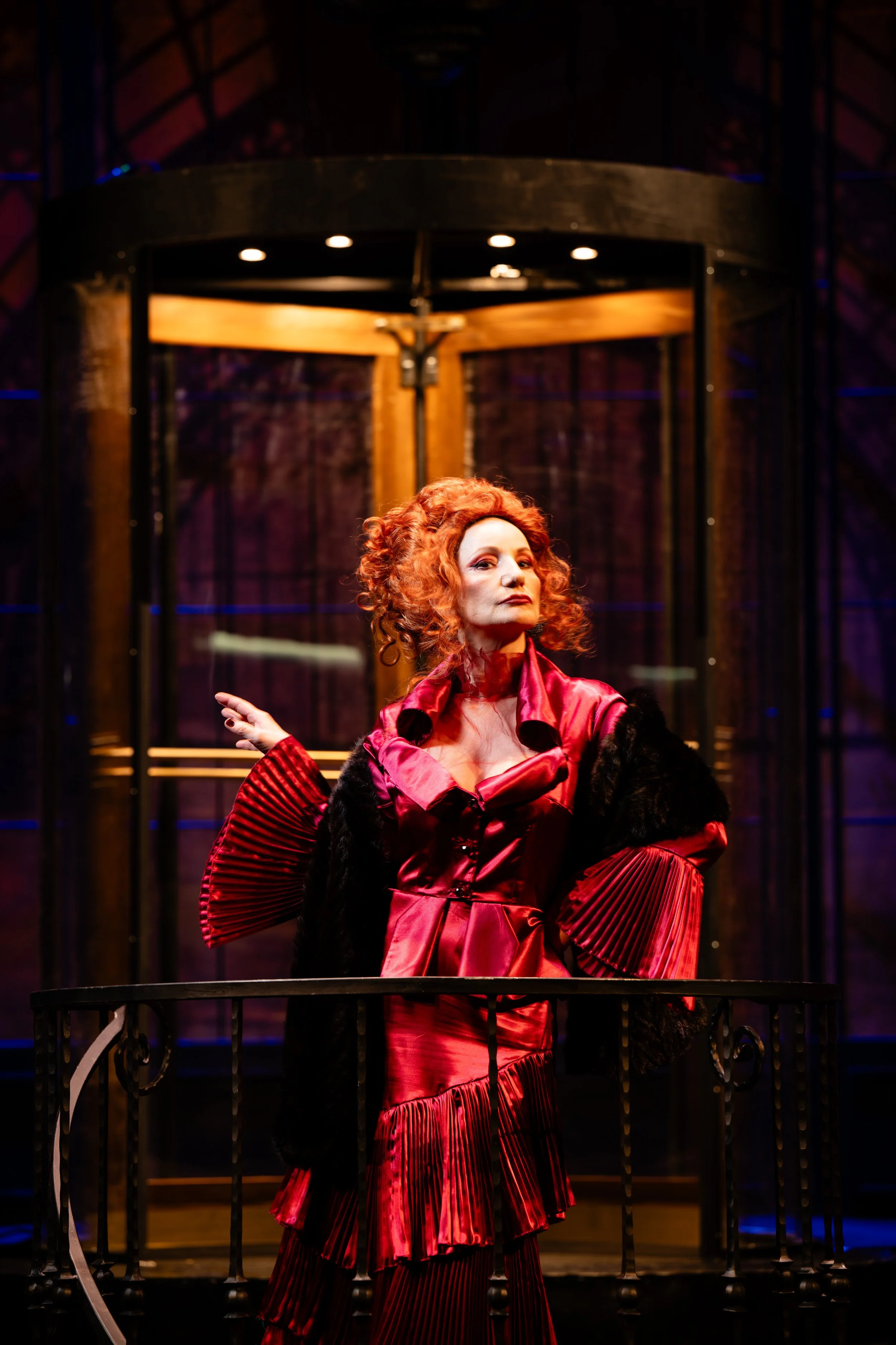 Лиза Шопова