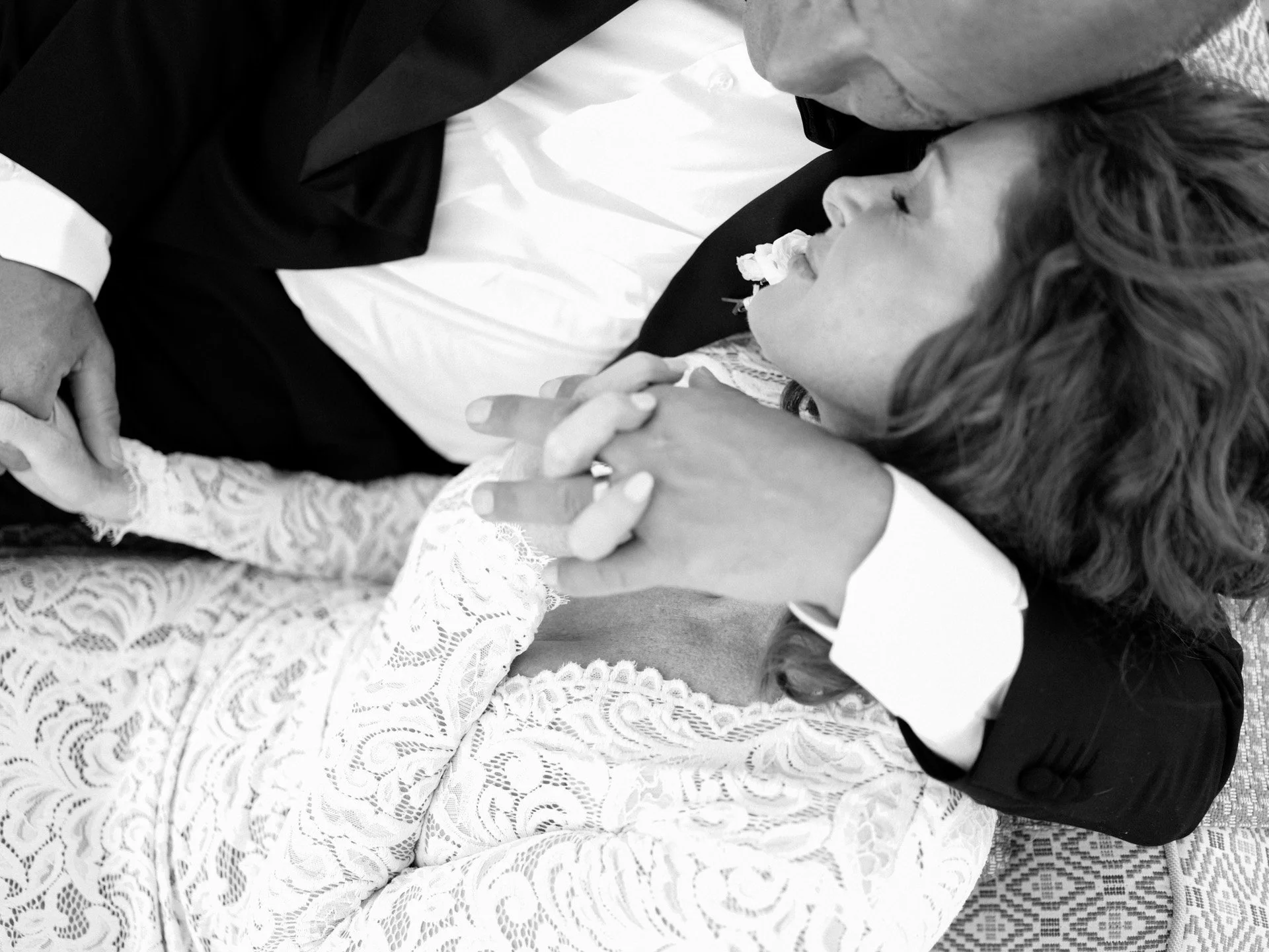 Lake Como elopement photographer, Lake Como elopement photography, italy elopement photographer, black and white elopement photographer italy 
