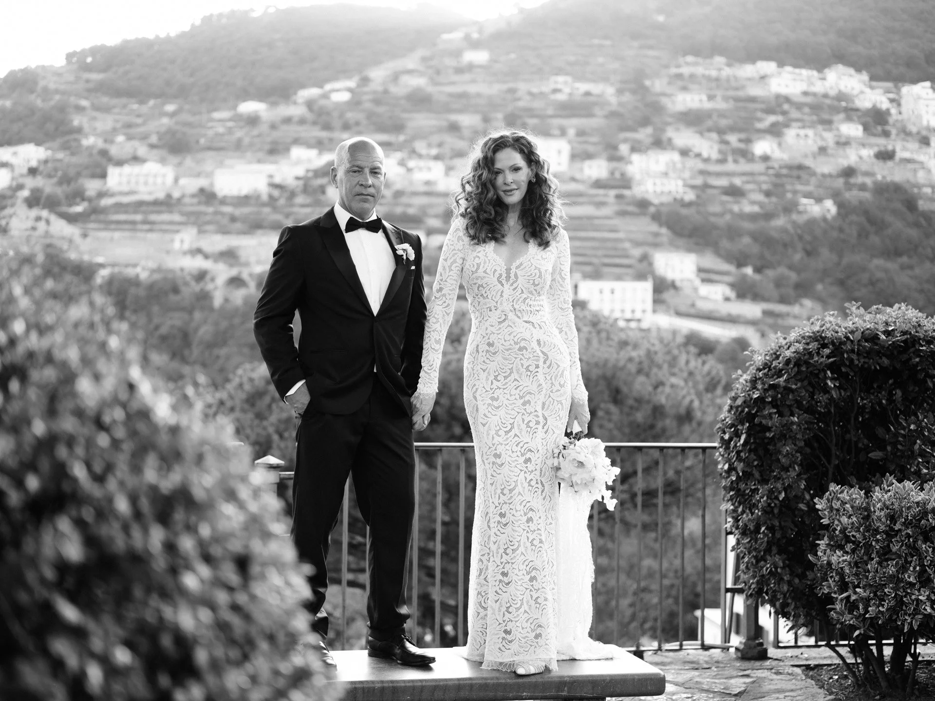 Lake Como elopement photographer, Lake Como elopement photography, italy elopement photographer, black and white elopement photographer italy 