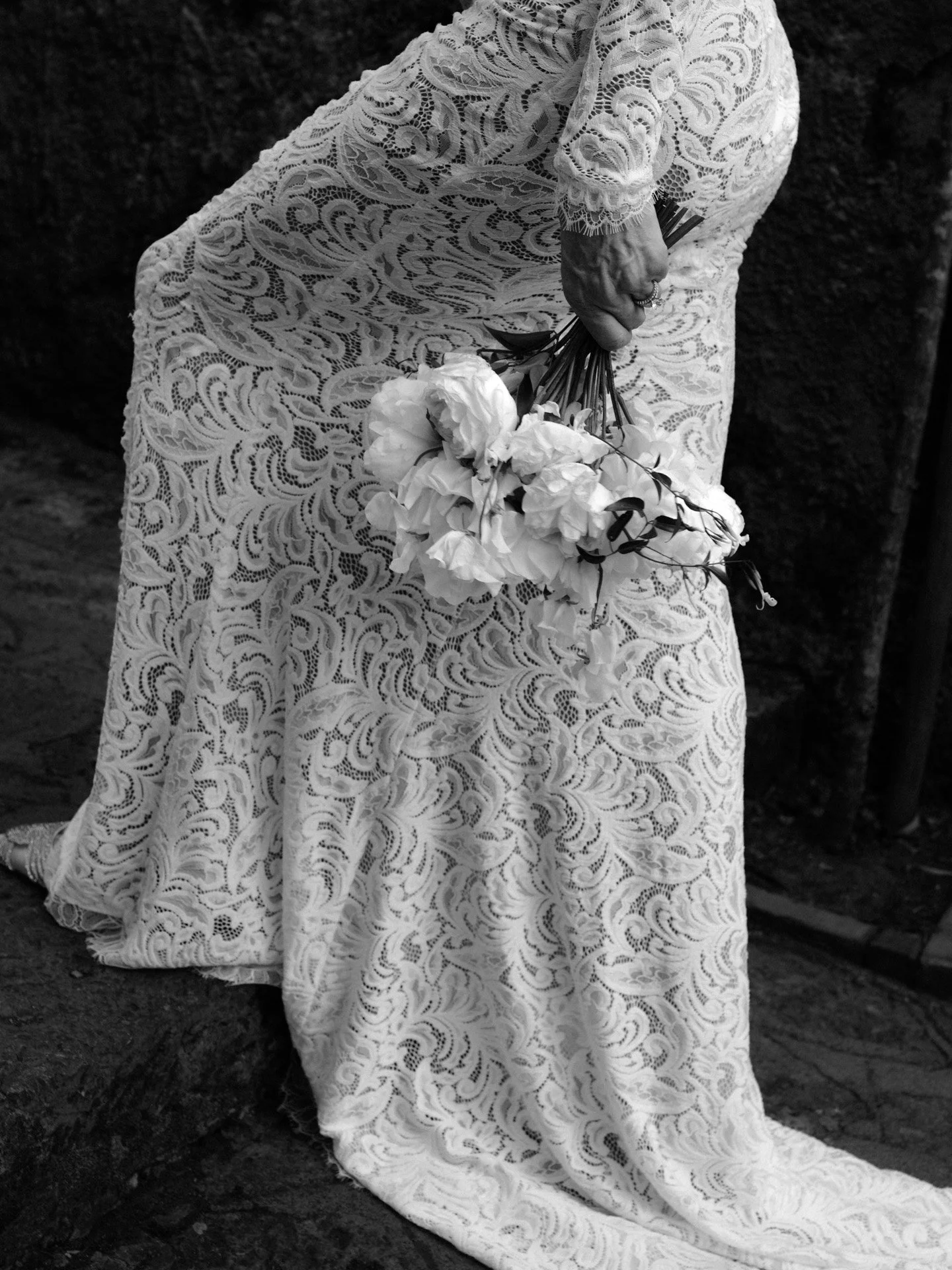 Lake Como elopement photographer, Lake Como elopement photography, italy elopement photographer, black and white elopement photographer italy 