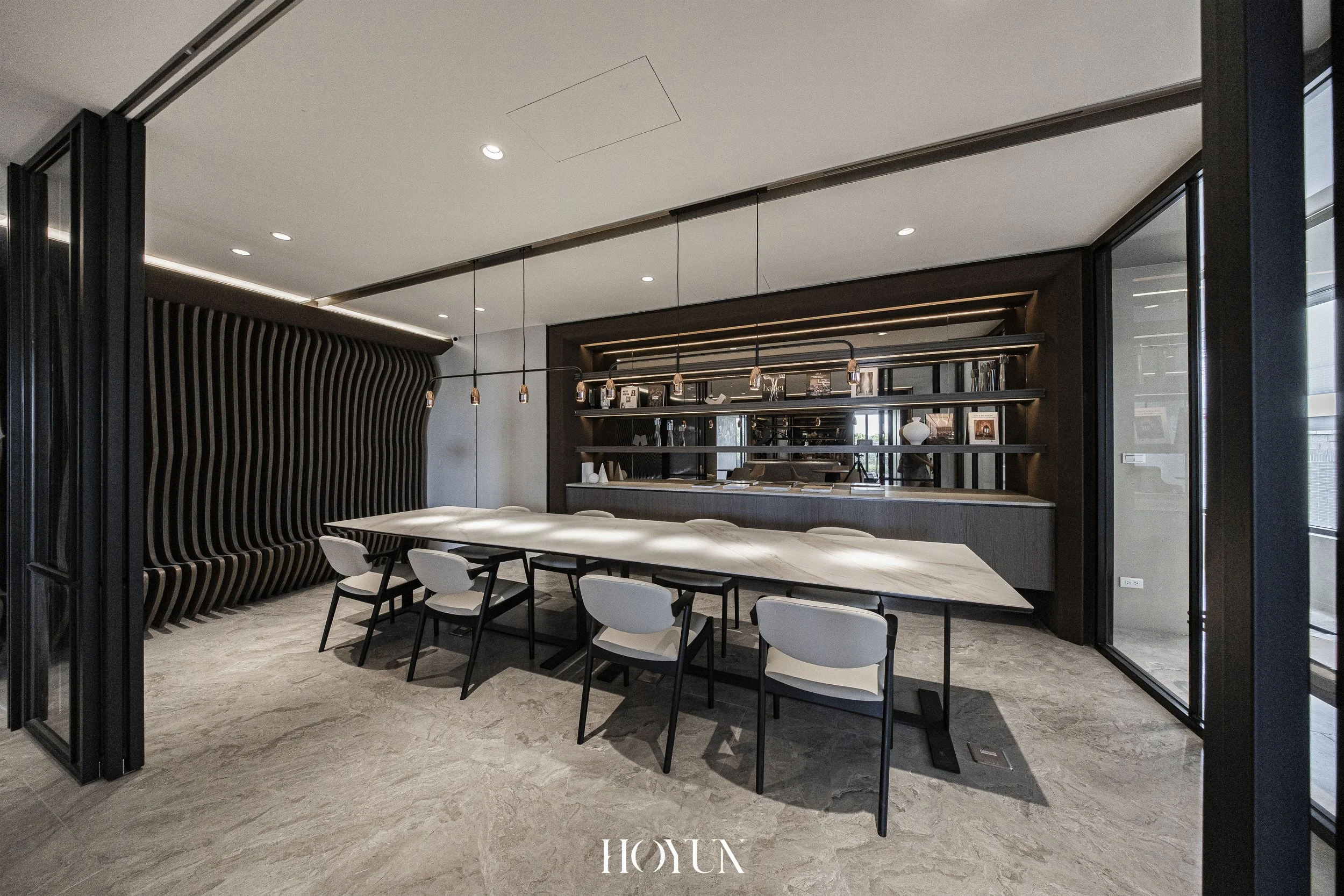 7W8A3325_0003_和勻設計LOGO白色2 拷貝.jpg