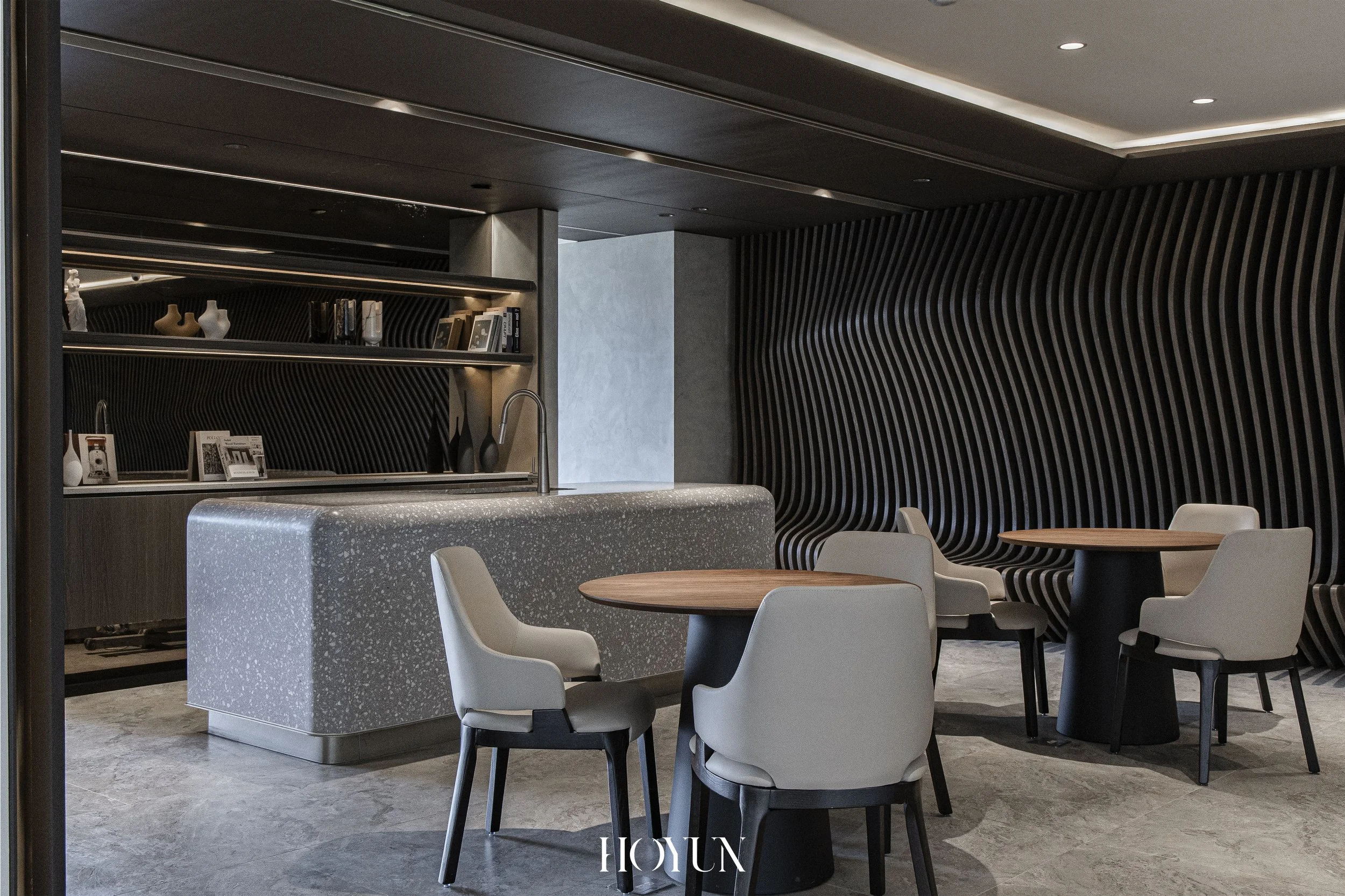 7W8A2936_0004_和勻設計LOGO白色2 拷貝.jpg