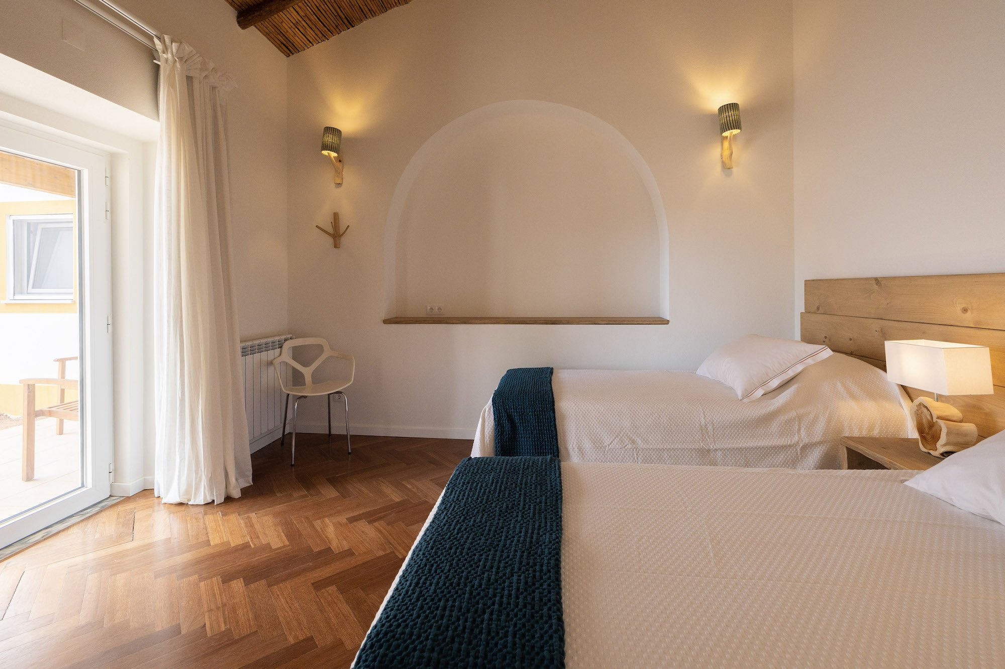 Standard Room 02.jpg