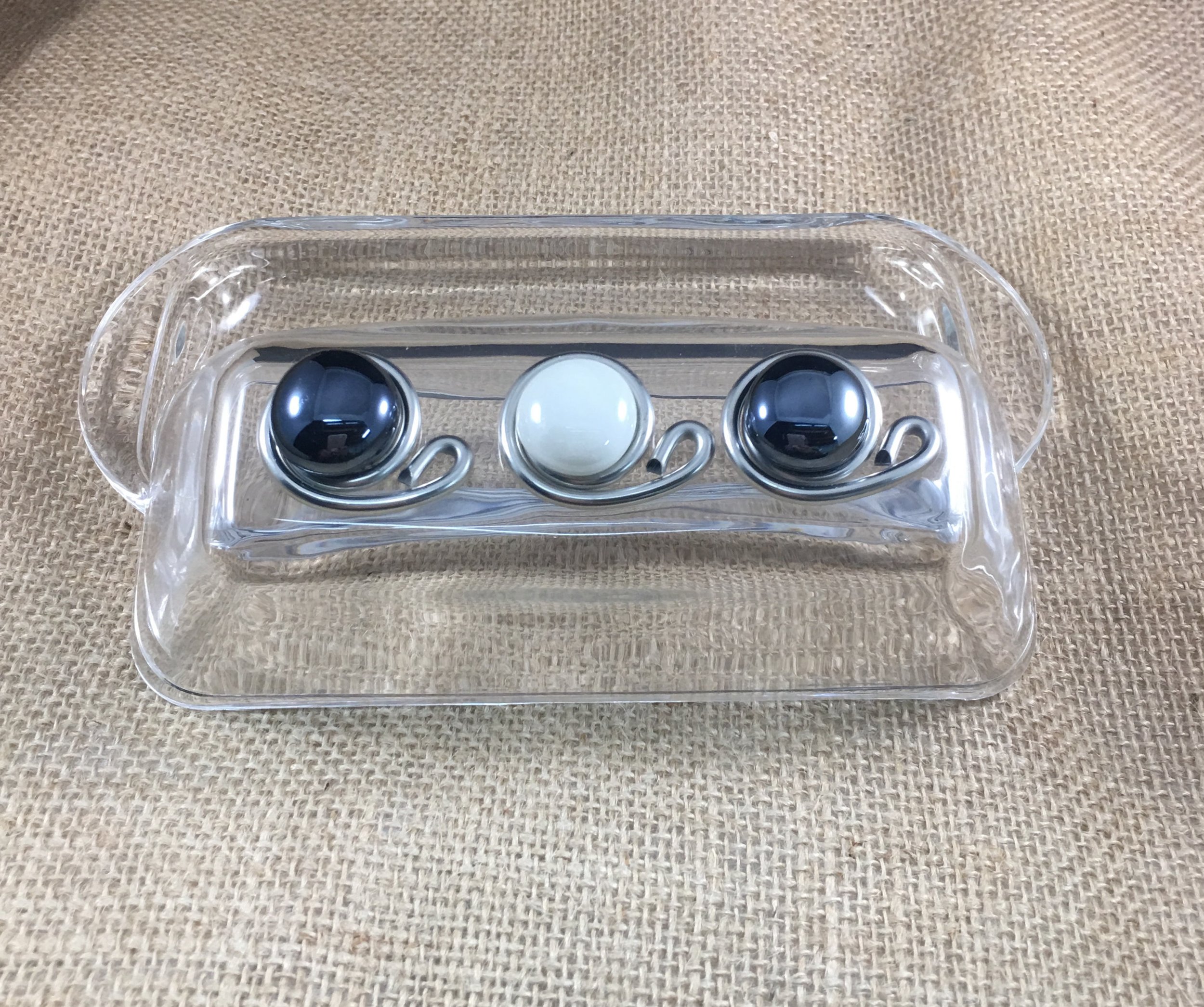 https://i.etsystatic.com/6204951/r/il/7cd00a/1362549678/il_fullxfull.1362549678_oyy4.jpg