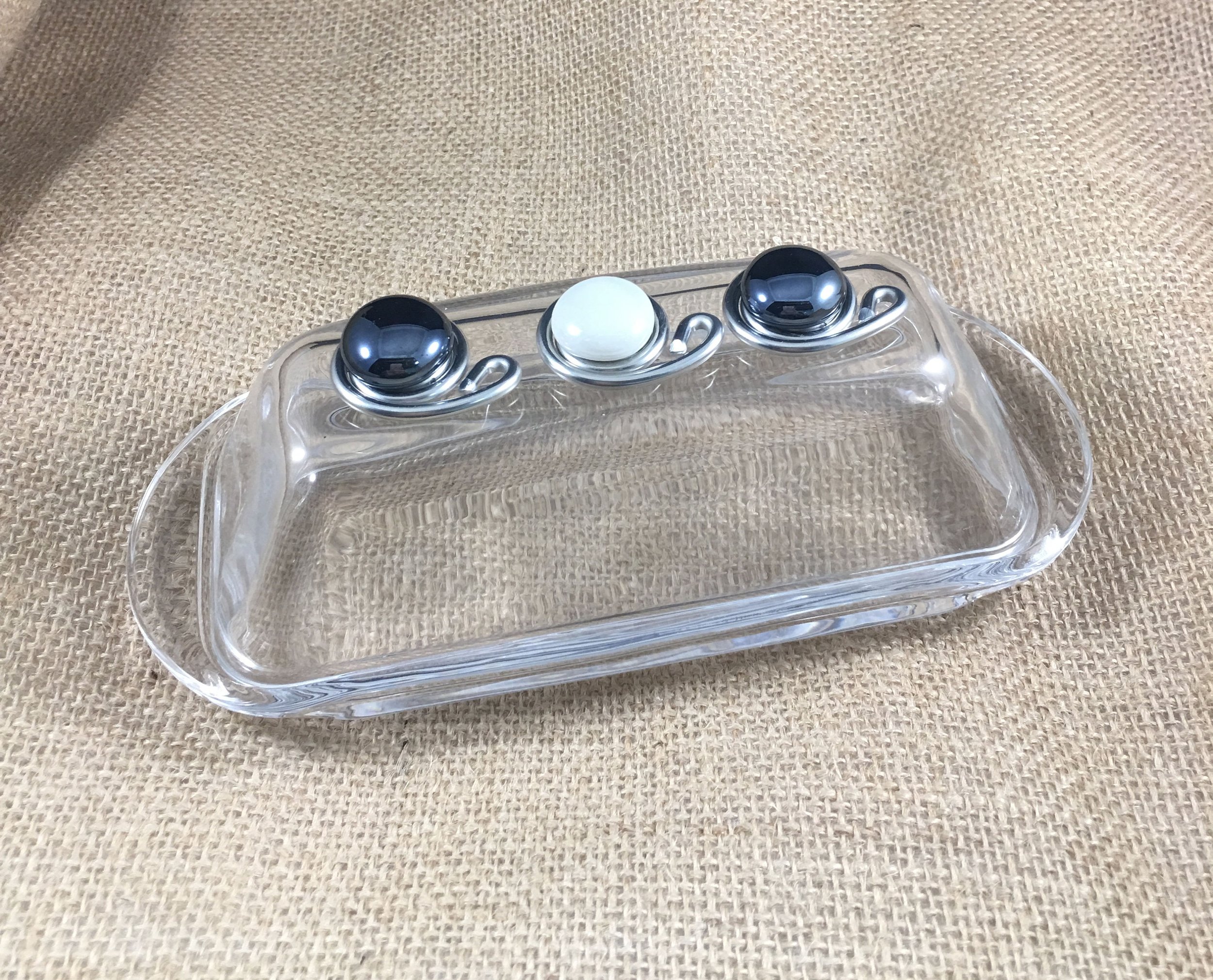 https://i.etsystatic.com/6204951/r/il/393fb6/1362549786/il_fullxfull.1362549786_s9lm.jpg
