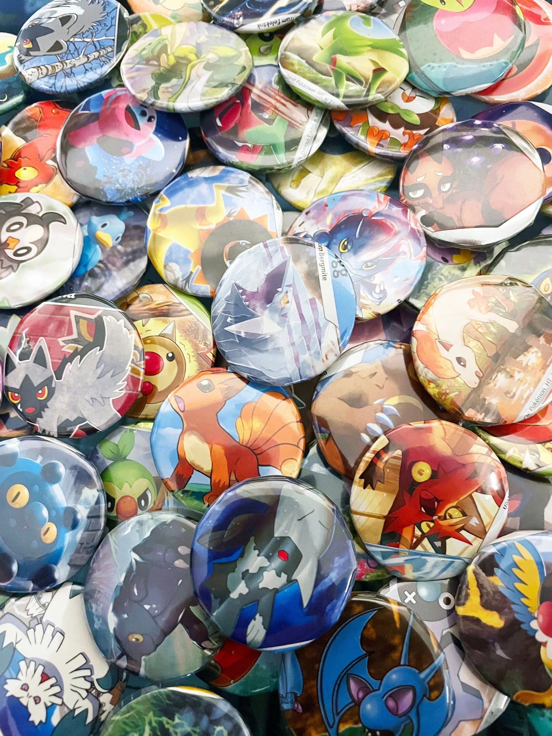 Pokemon Badges (price per 1)