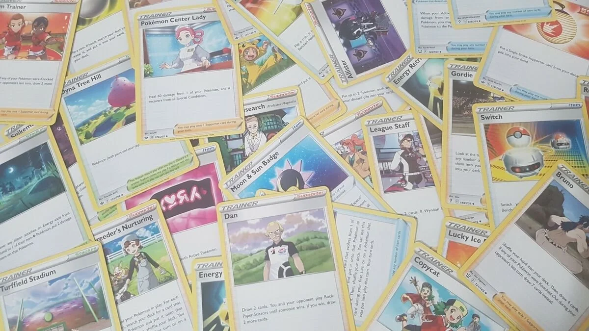 100 Trainer Card Mystery Bundle