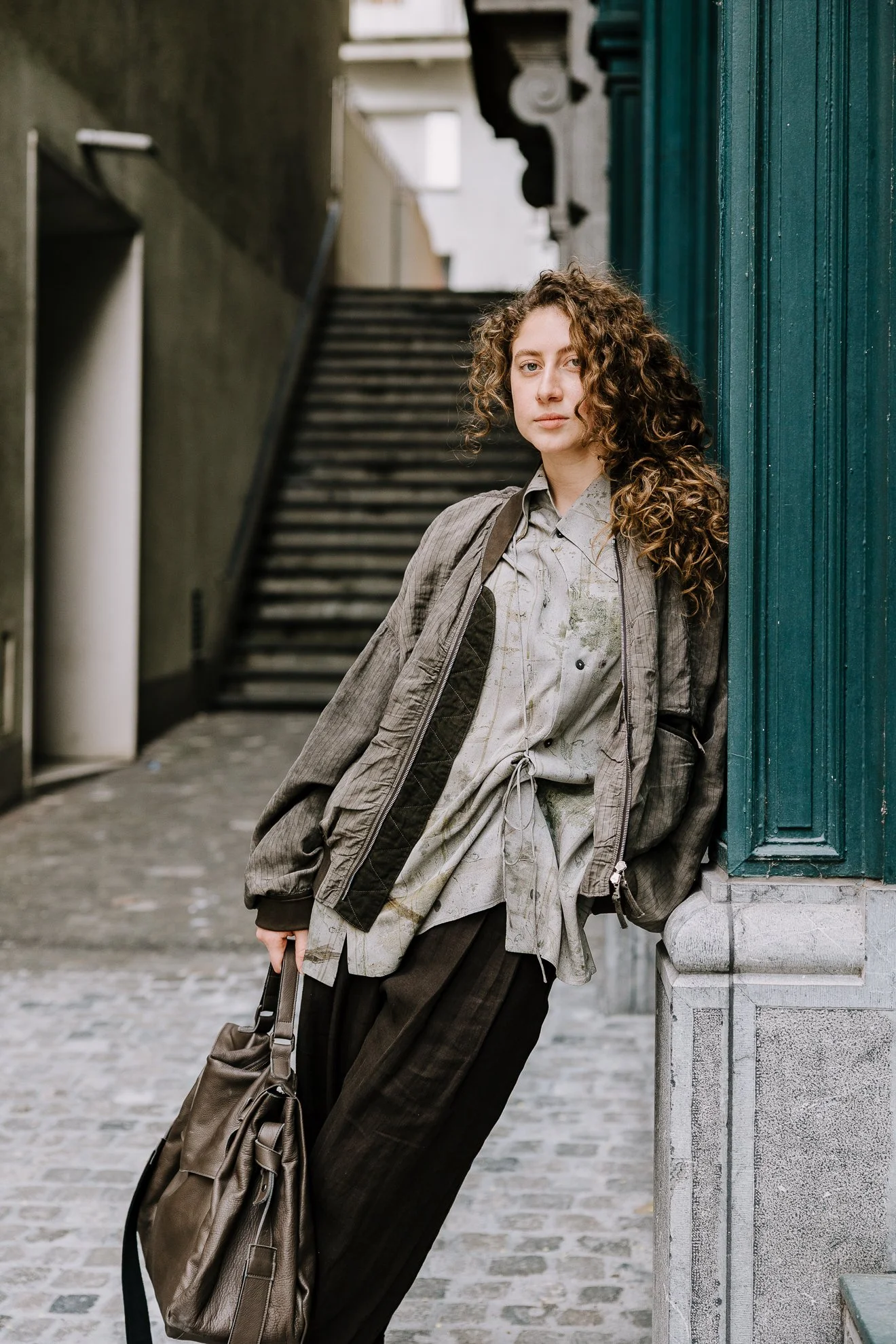 Bomerjacke, Bluse, Hose: Ziggy Chen Tasche: Tuforee1.JPG