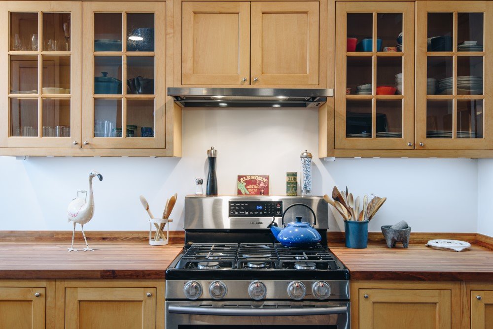 Plain-and-Fancy-Maple-bisque-matte-finsih-cabinets-.jpg