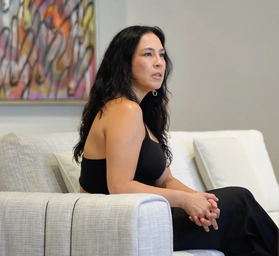 Mariella (@splendorstyling)