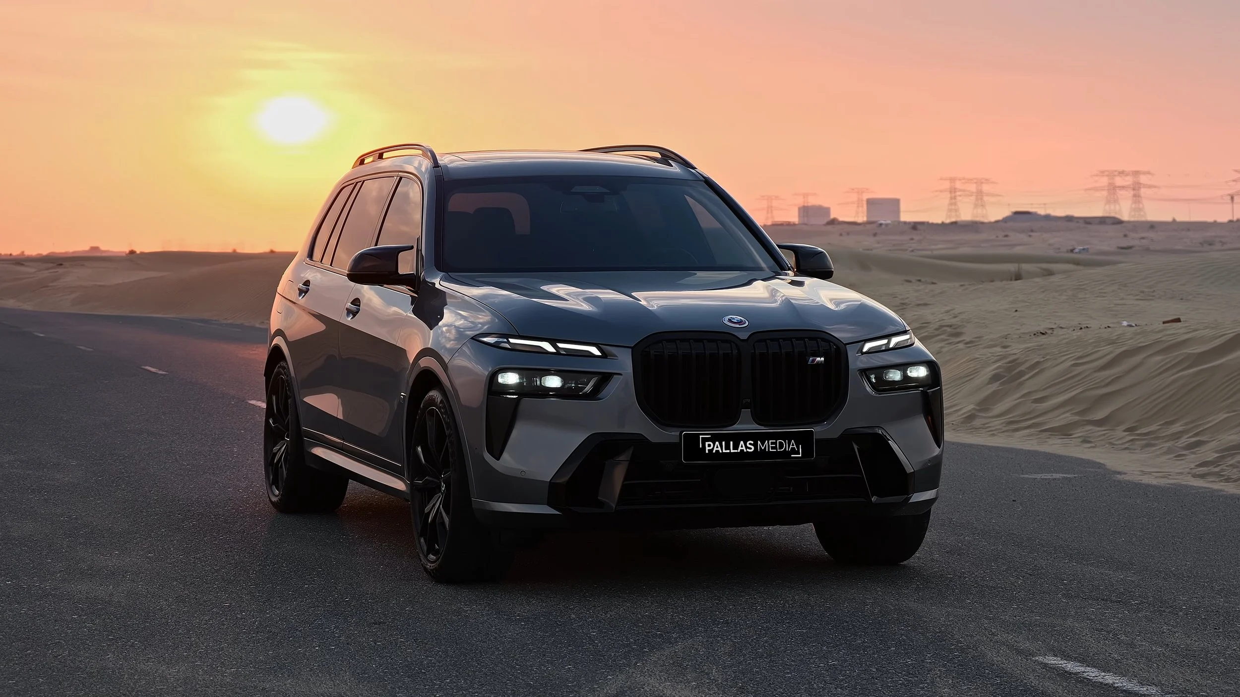 2023 BMW X7 M60i