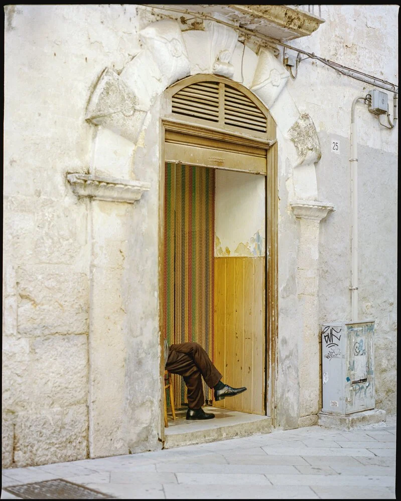 Gli Uni e Gli Altri