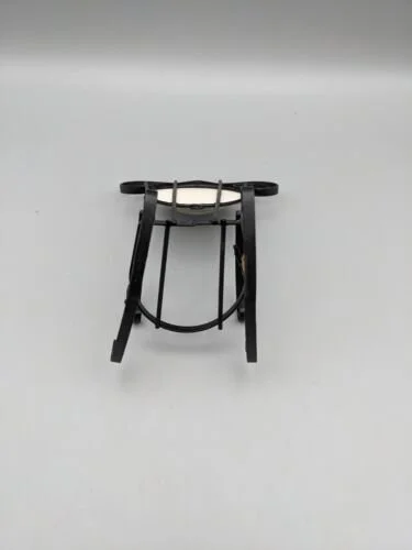 little metal chair 006.jpg