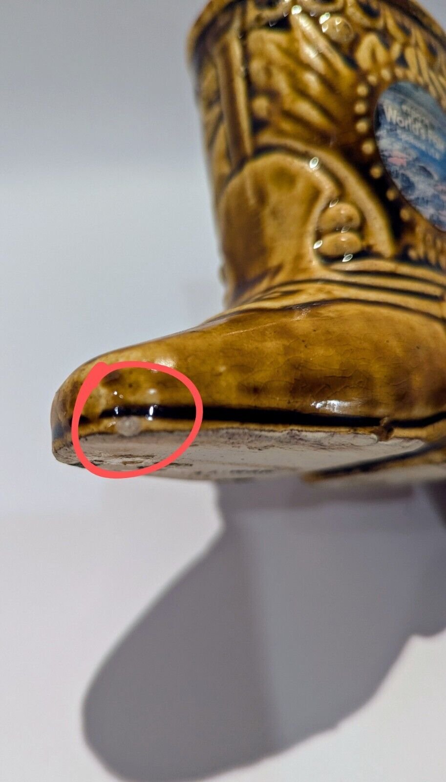 boot souvenir vase 007.jpg