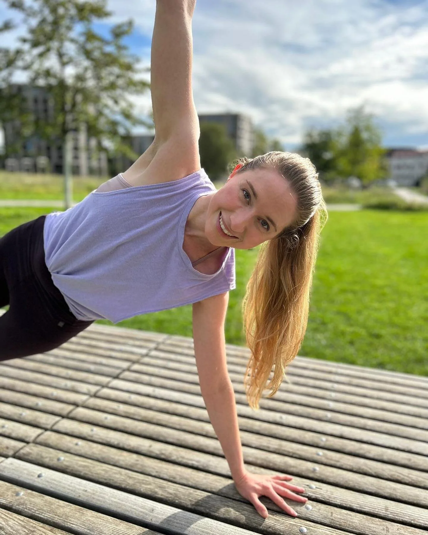 Hallo, mein Name ist Noemi und ich bin zertifizierte Yoga Lehrerin (200hrs RYT). Seit fast 10 Jahren geh&ouml;ren Yoga, Meditation und Atem&uuml;bungen zu meinem Leben und sind nicht mehr weg zu denken f&uuml;r mein Wohlbefinden.
 
Ich habe einmal ge