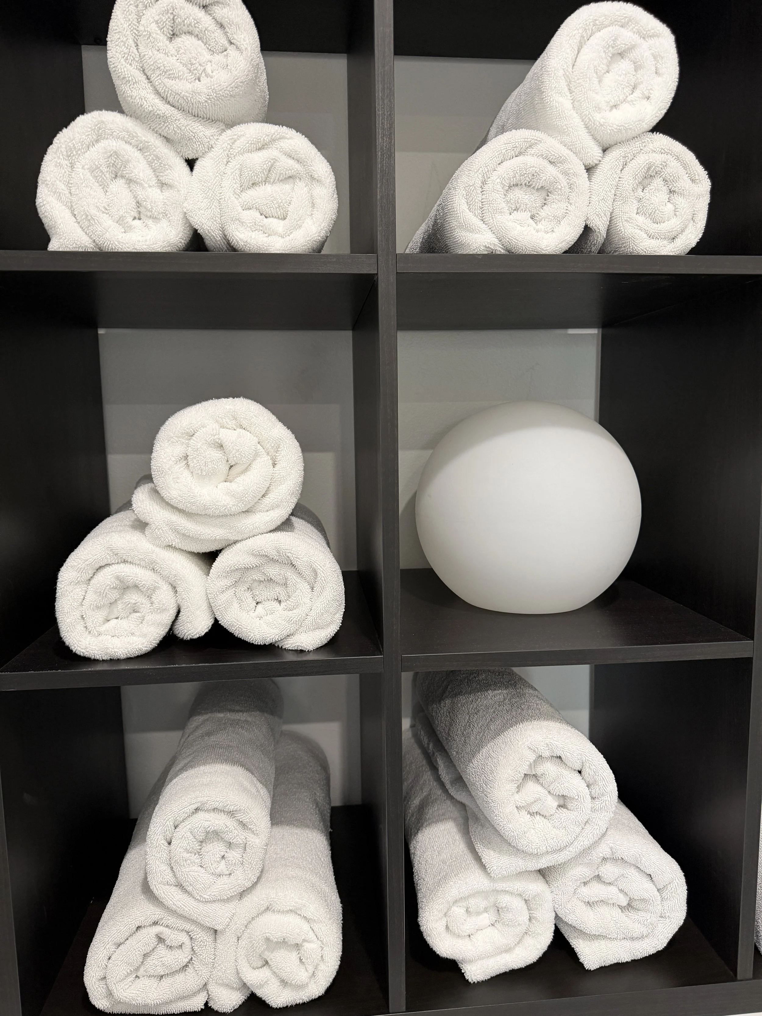 Complimentary towel service at Jefferson Fit gym in Sarasota