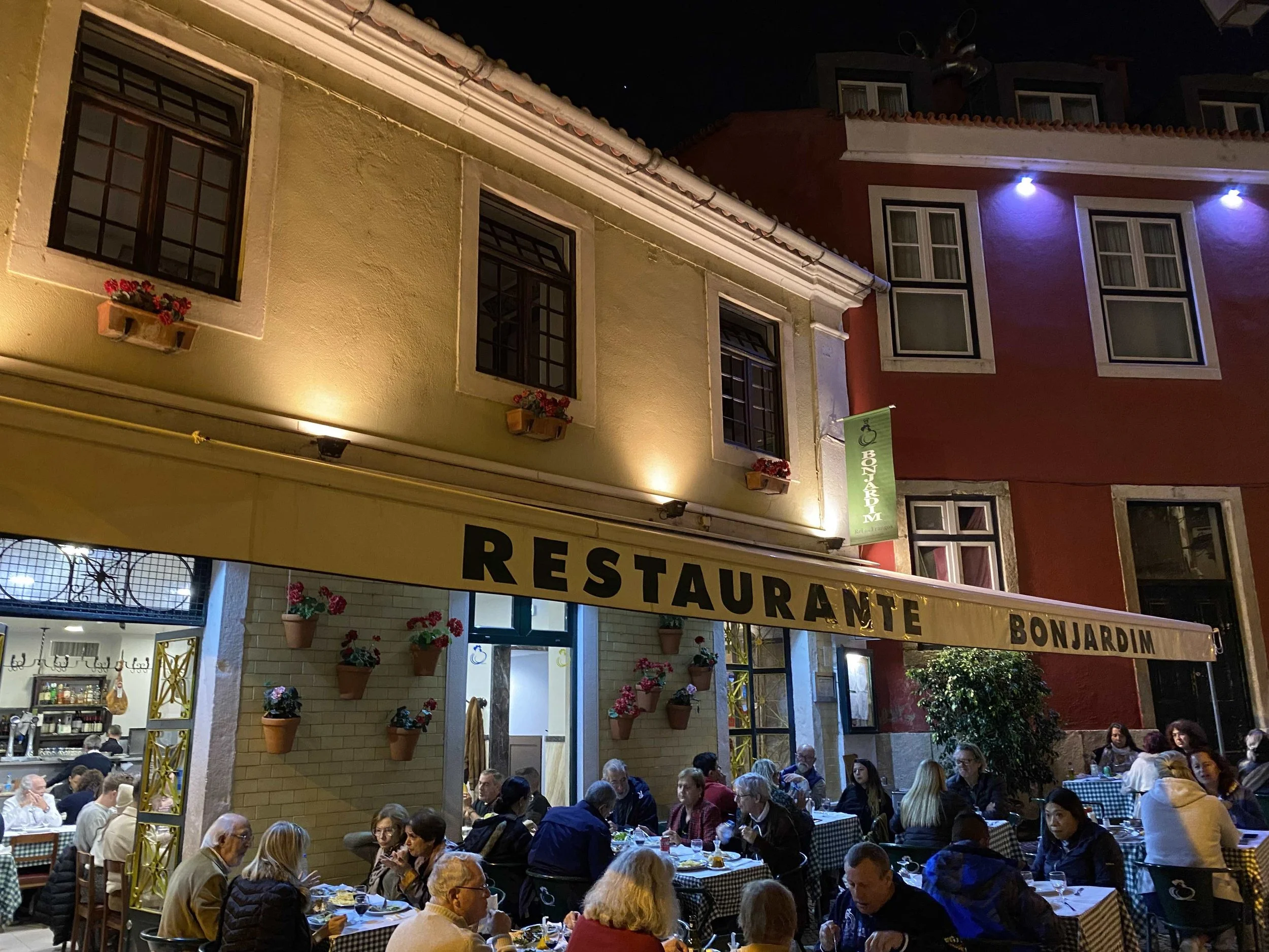 Restaurant Guide Hotels Tours Restaurants