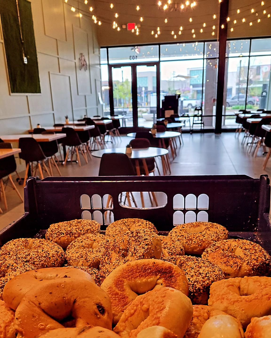 FRESH BAGELS JUST DELIVERD!

Did you know that our bagels are locally made by @doughysbagel and delivered fresh 2-3 times a week. 

We always have Everthing Bagels and Asiago Bagels as well as an occasional specialty.

Come in and try one of our spec