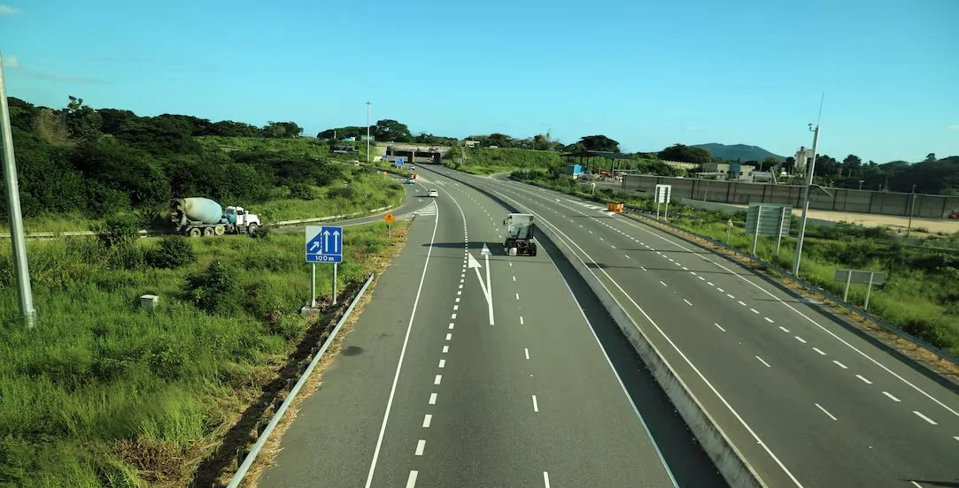 BENEATH THE BELT AND ROAD— UNPACKING CHINA’S INVESTMENT IN JAMAICA