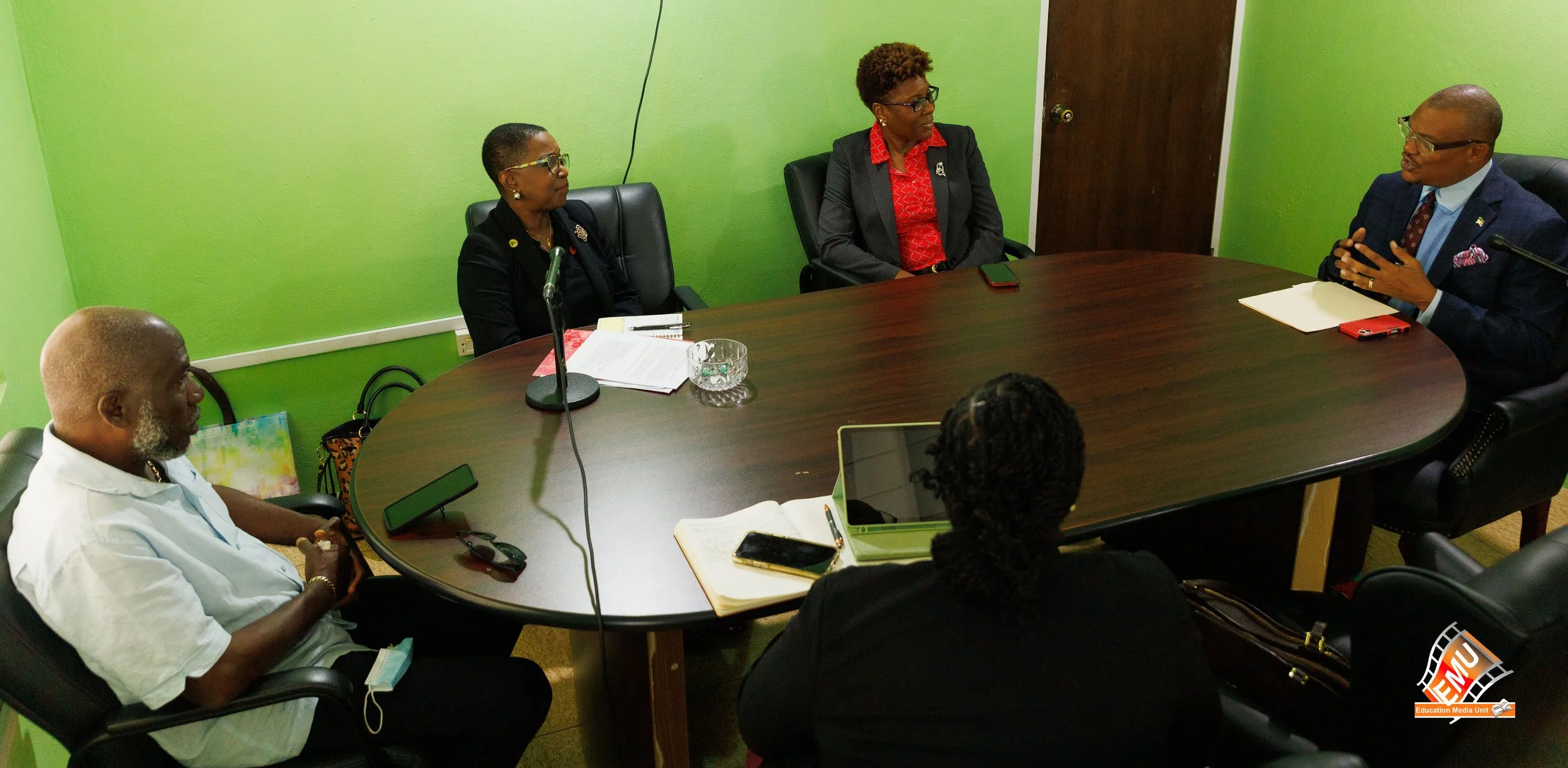 ALTA TECH MISSION VISITS EDUCATION MINISTER