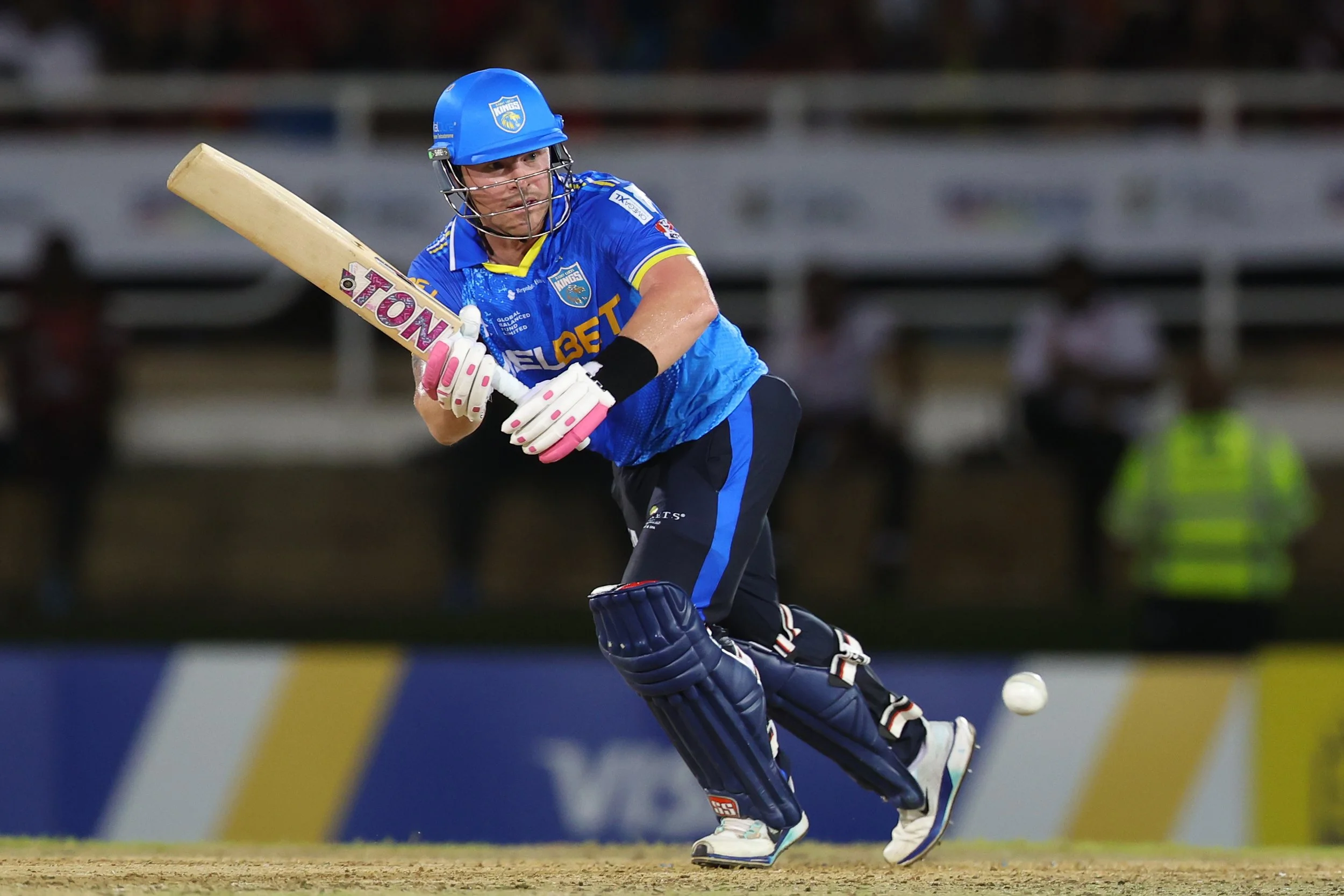 SEIFERT HUNDRED PUTS KINGS ON TOP