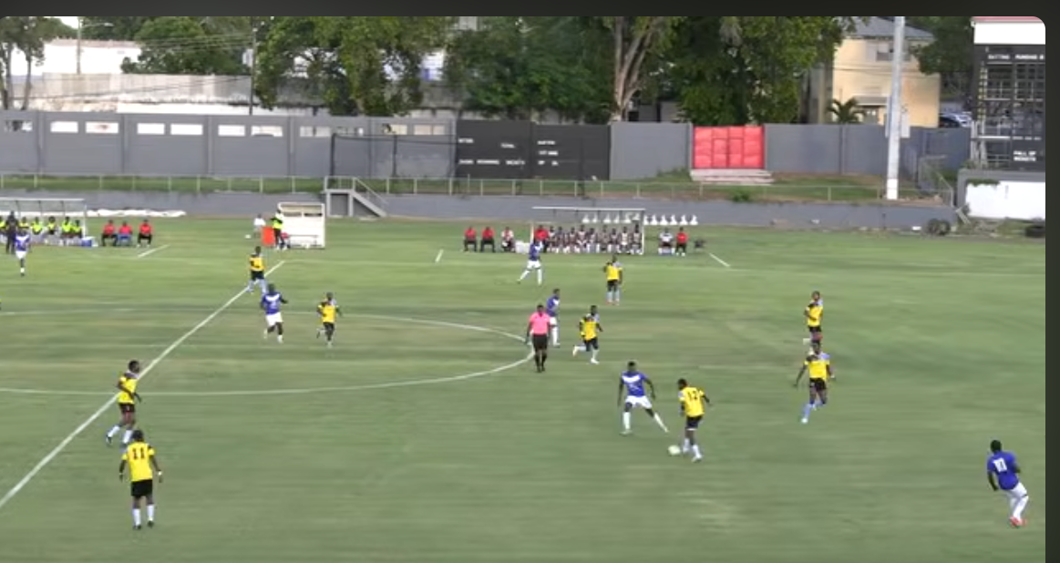 GRENADES OPENS TITLE DEFENCE WITH VICTORY AS PREMIER DIVISION RETURNS TO ARG