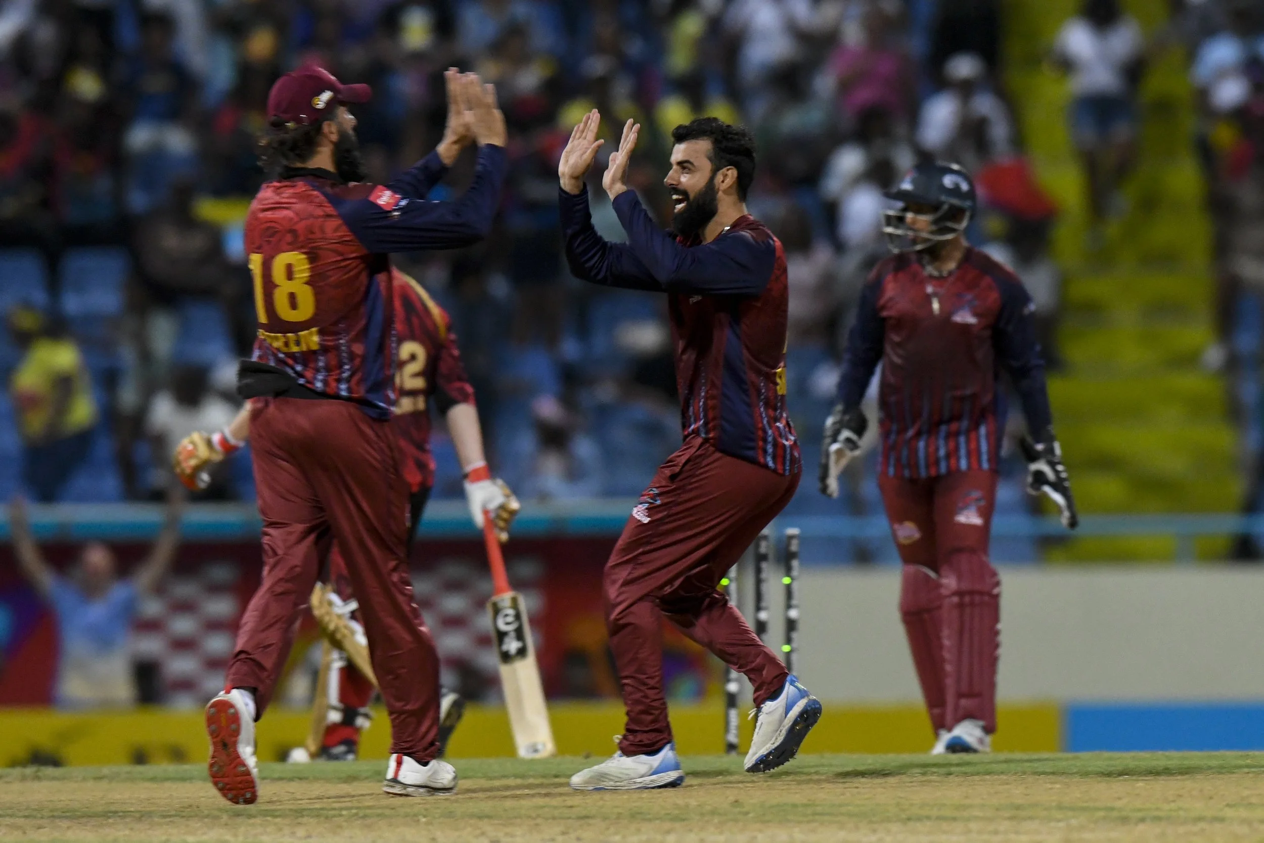 SENSATIONAL SHADAB LIFTS FALCONS TO STUNNING WIN