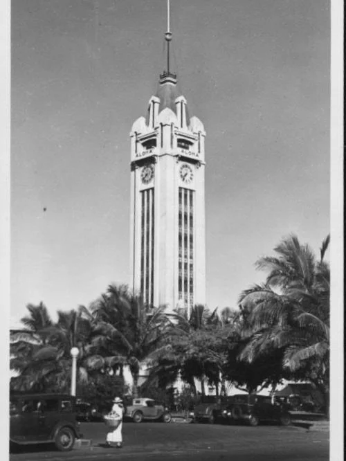 Did you know that Aloha Tower turns 100 this year? 🌺

From greeting visitors arriving on steamships to being painted camouflage during WWII, Aloha Tower has been one of Oʻahu&lsquo;s most recognizable landmarks since it was completed in 1926.

Enjoy