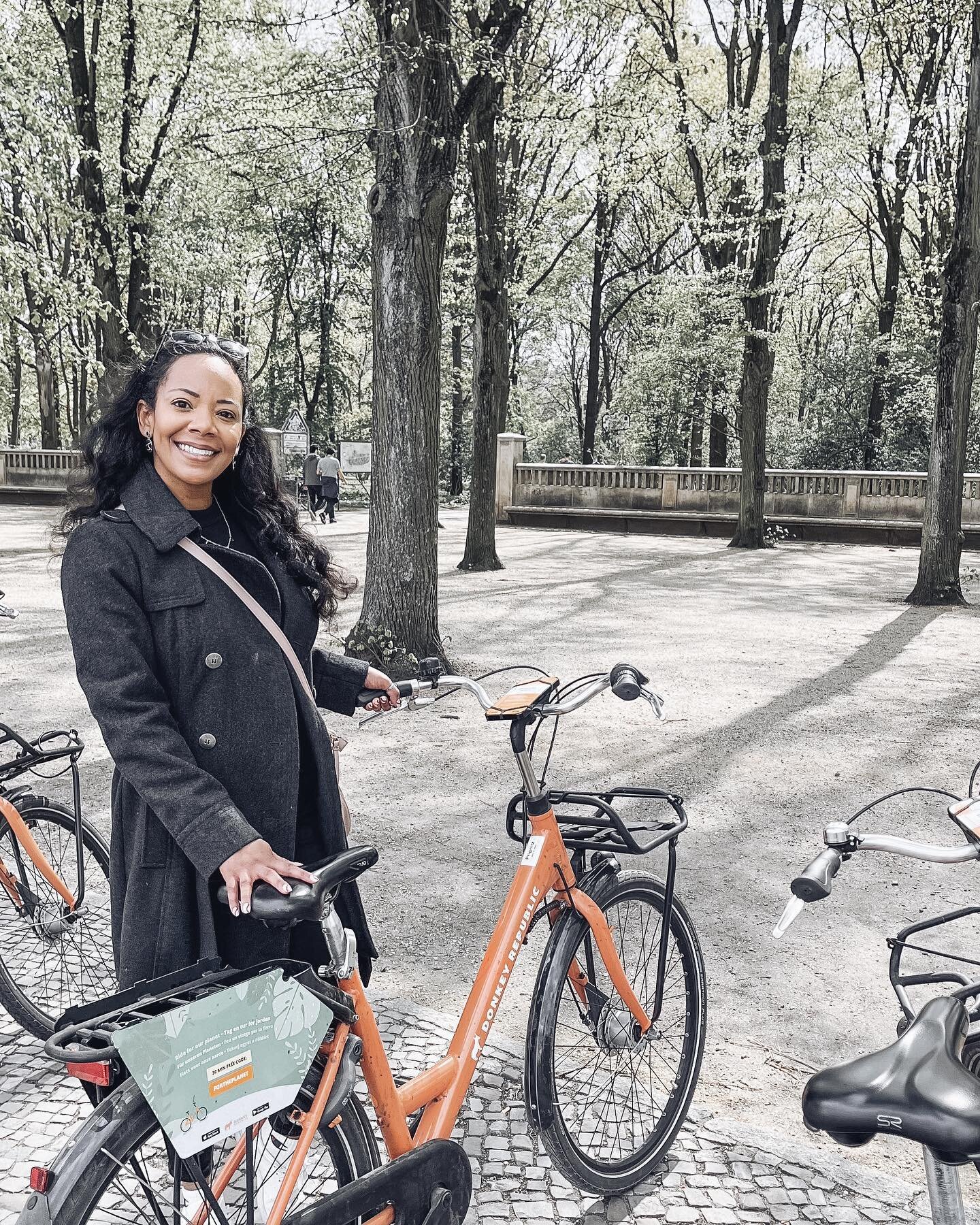 Biking through the amazing parks Tiergarten and Tempelhofer Feld in Berlin was a fun experience! With the Donkey Republic app, renting bikes to explore was easy! 🙌🚲 You can rent two bikes with one app which is nice.⁣
⁣
Don't miss out on the fun, ho