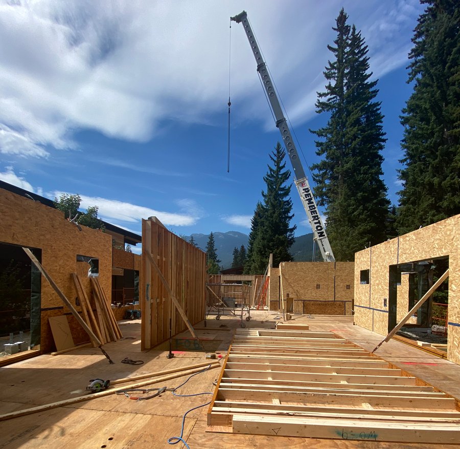 Why Is Prefabricated Construction Valuable for Custom Home Builds?