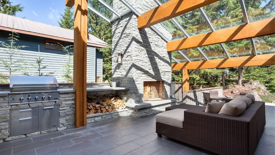 An outdoor living space designed by Whistler Builder will provide your family and friends with a relaxing environment in which to make memories. 

It will also allow you to enjoy the gorgeous pieces of nature, all from the haven of your cozy outdoor 