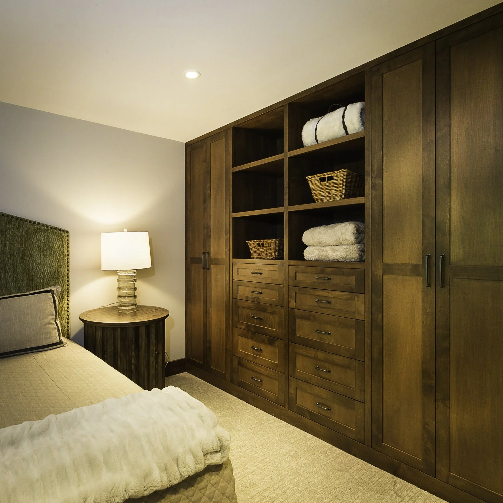 Woodwork-Millwork-Bedroom-Storage.jpg