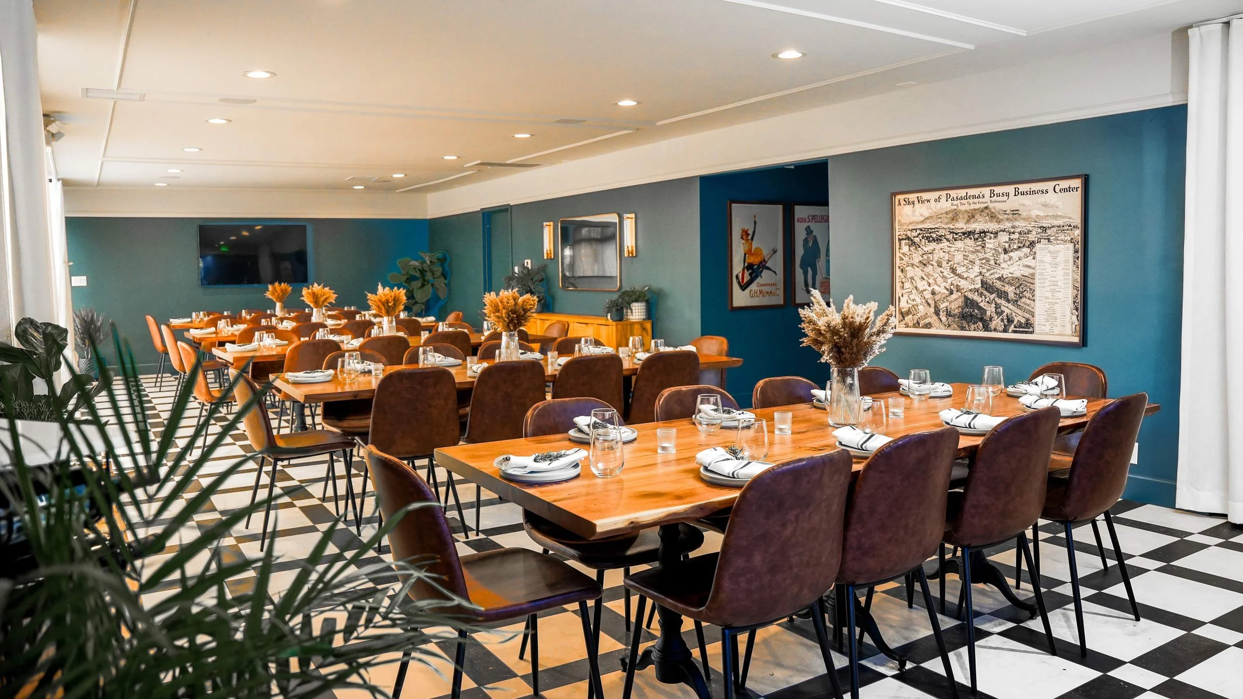 About Us — Foothill Restaurant Pasadena