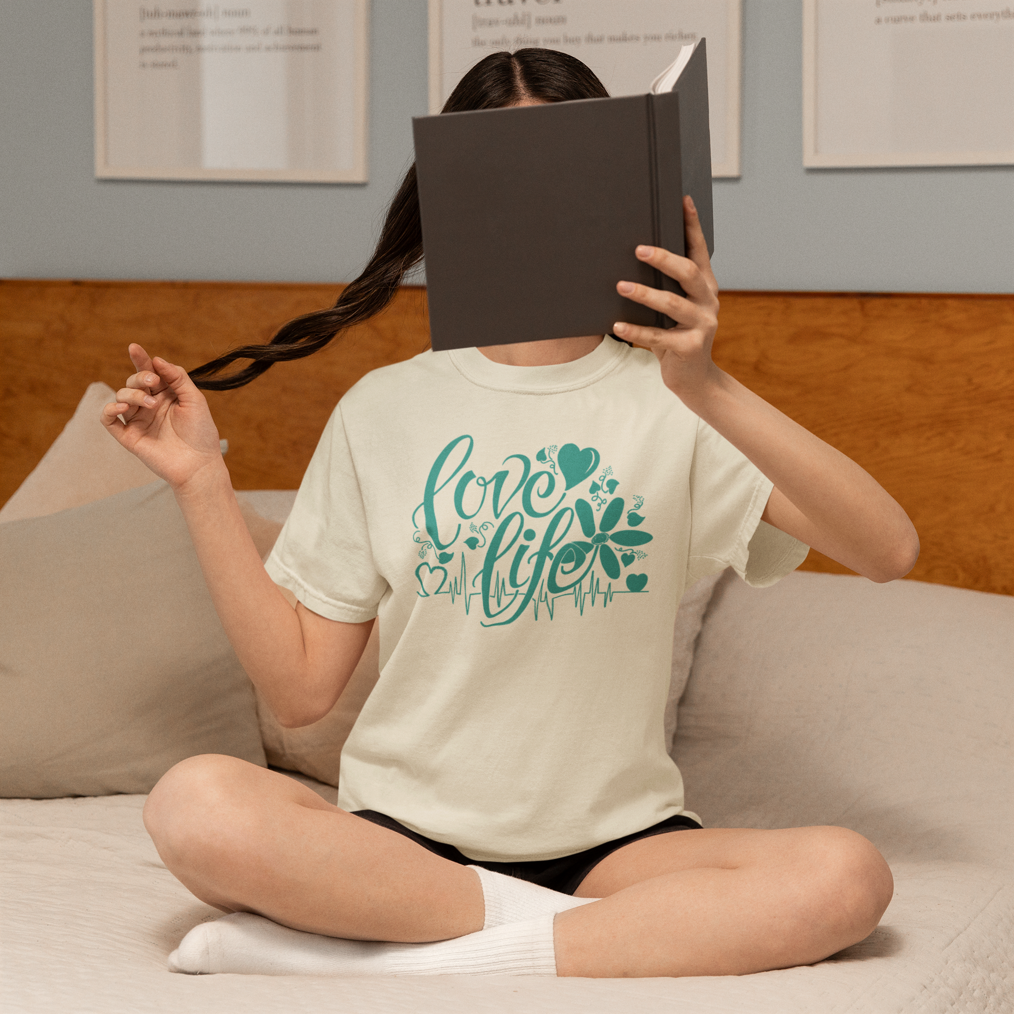 LOVE LIFE Cream (3).png