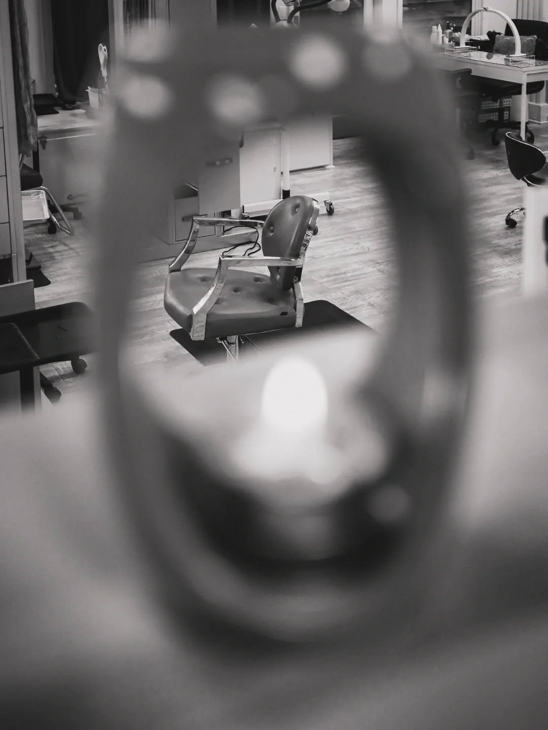 ⭐️ 'tis the season of love &amp; light... but, it's also the time of year we all want to look &amp; feel our best. a haircut isn't just a haircut, and a root touch-up isn't just about covering what's grown out since your last appointment--the service