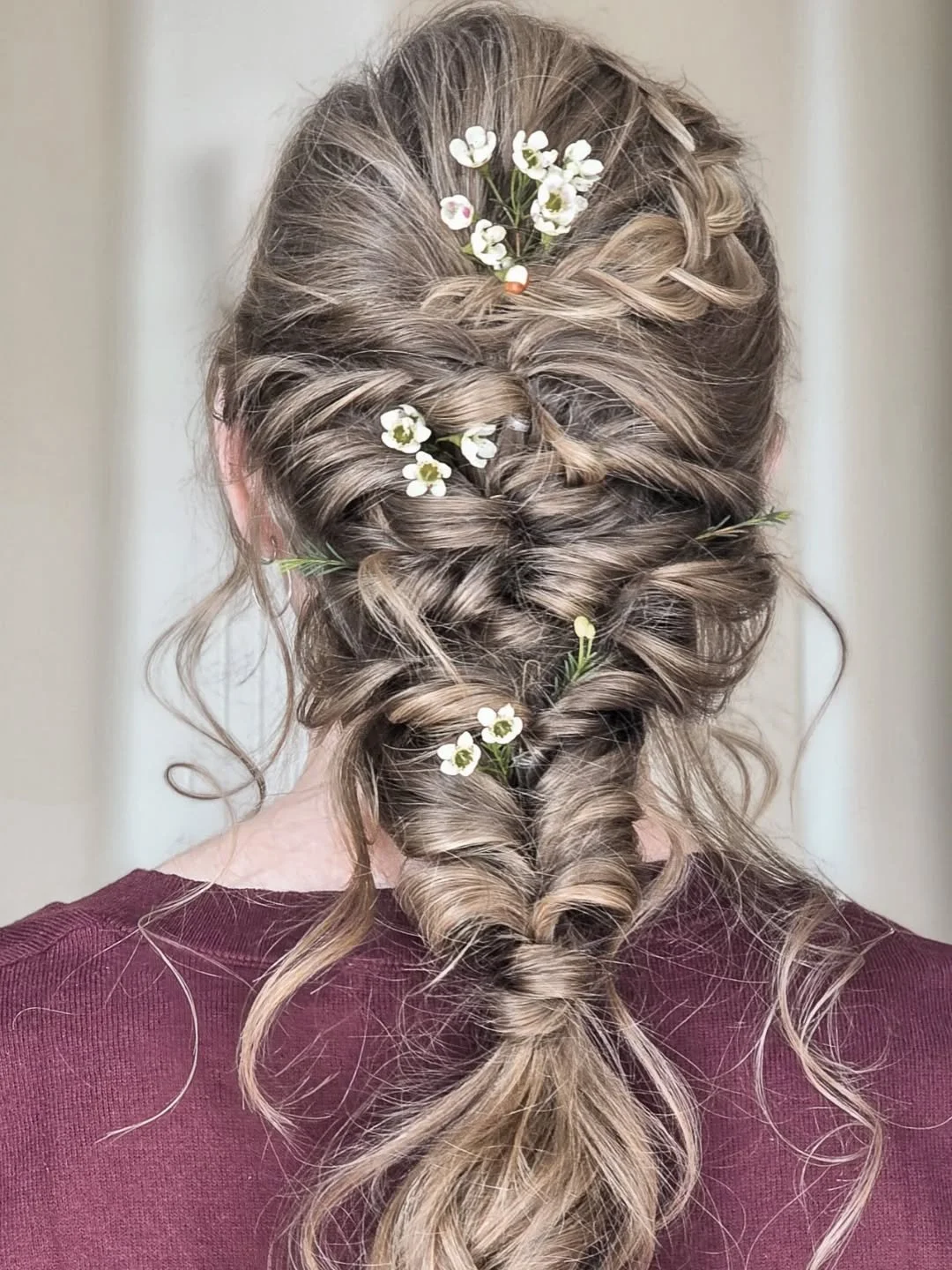 🥂 🍾 Just look at this gorgeous intricacy! By @alltwistedup.bykt at the wedding show! Our stylists can create any special occasion style you love--for your wedding, prom, or any  momentous day! 🍾🥂

📸 by @myhairlady67