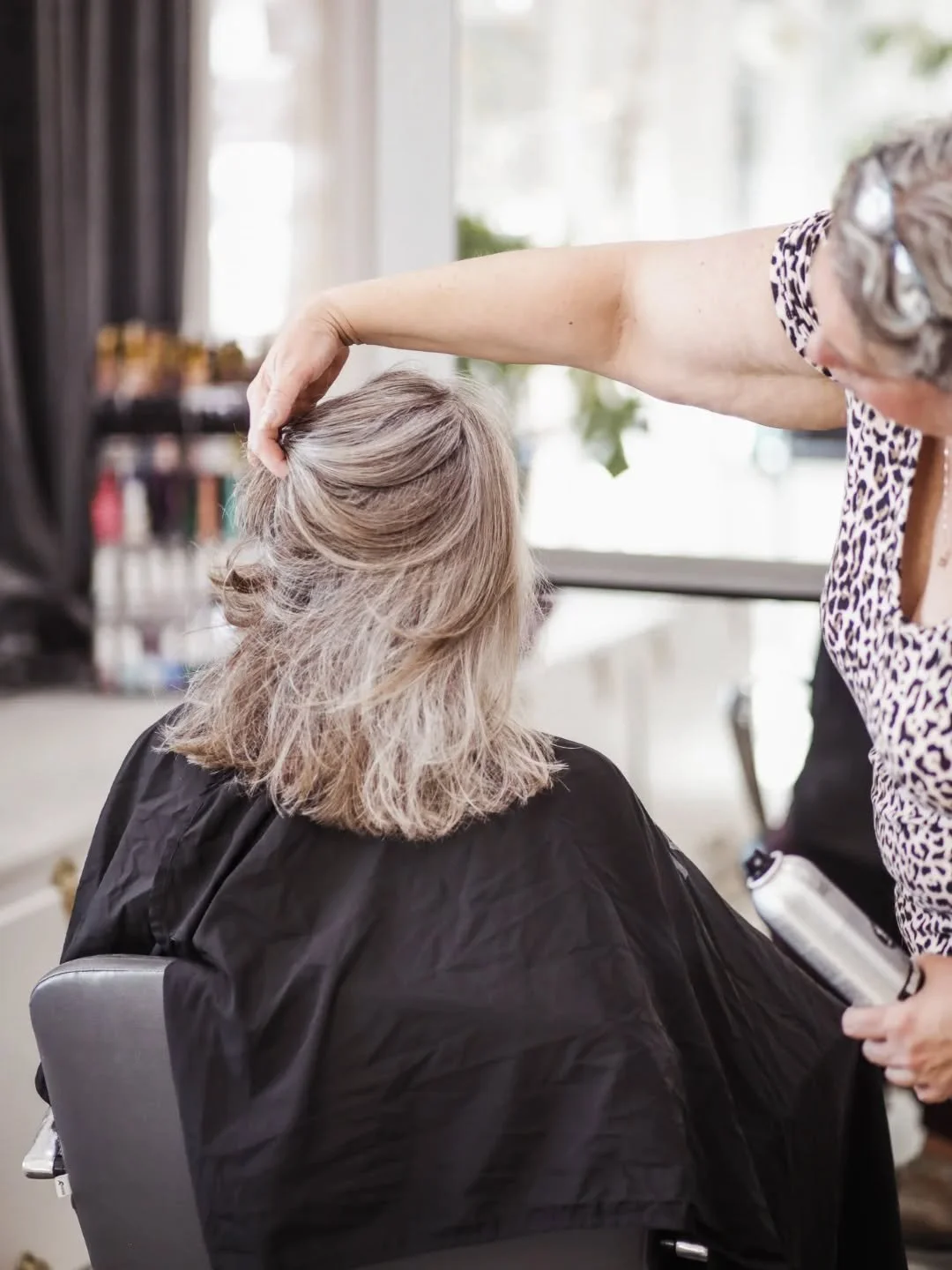 ✂️ Gorgeous, fresh cut by @myhairlady67! ✂️

📸 by @beautyseeker_photography