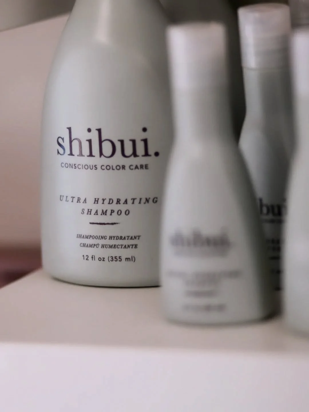 💦 Looking for a great smelling shampoo for dry hair? We carry a number of @shibui.hair products-- and, their Ultra Hydrating line might be just what you're looking for! Speak to our stylists about the products your hair needs! 💦