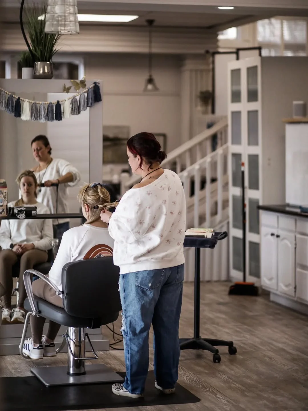 🥂🔔💍&hearts;️ If you're planning an elopement, look no further than @glacierlilybeauty_ep! We'd love to make your wedding day special! Our salon is spacious enough for large wedding parties, but even if it's a bride-only affair, our stylists and ma