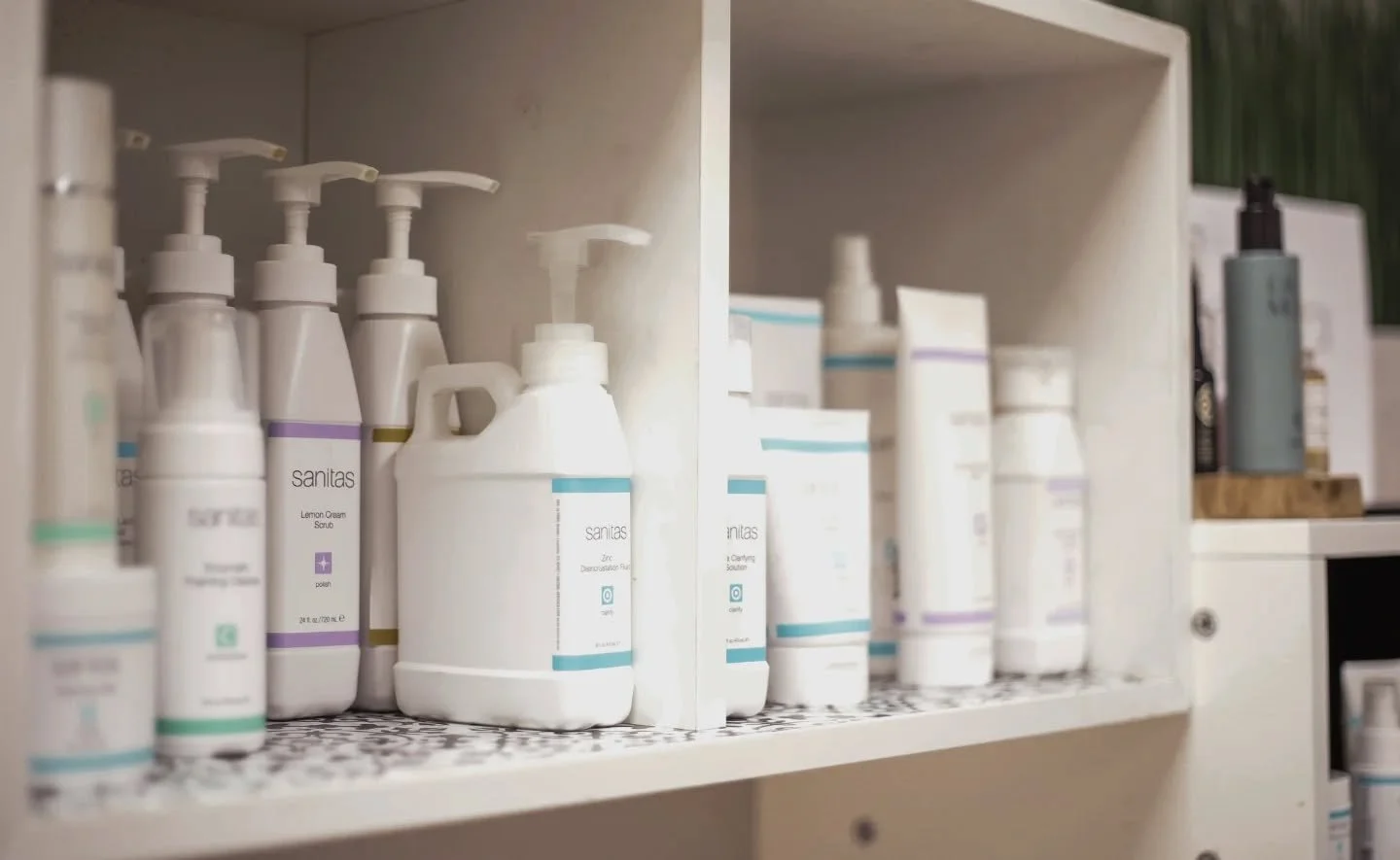 ☀️🌿 May is the perfect time to book a @sanitas_skincare facial with our Lead Esthetician, @sabrinalarimer! Let her guide you toward the perfect facial for your skin's unique needs! 🌿☀️