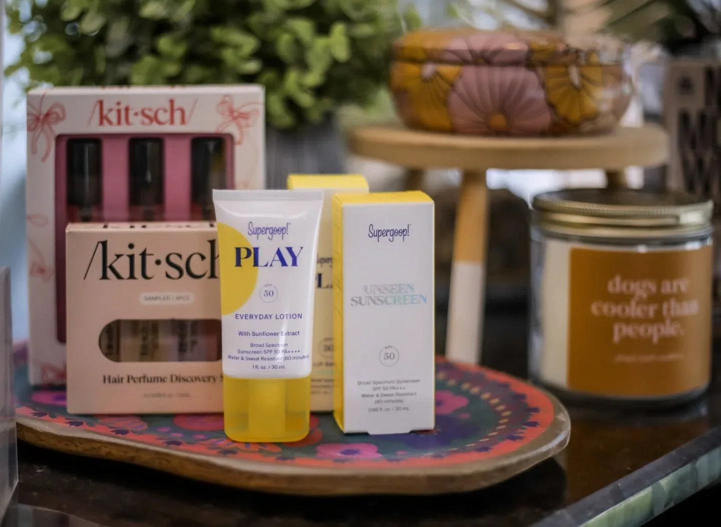☀️ Forgot an essential for your long weekend in Estes Park? We carry small sizes of the best products! Stop by and shop our boutique. We'd love to see you as we kick off summer! ☀️

📸 @beautyseeker_photography