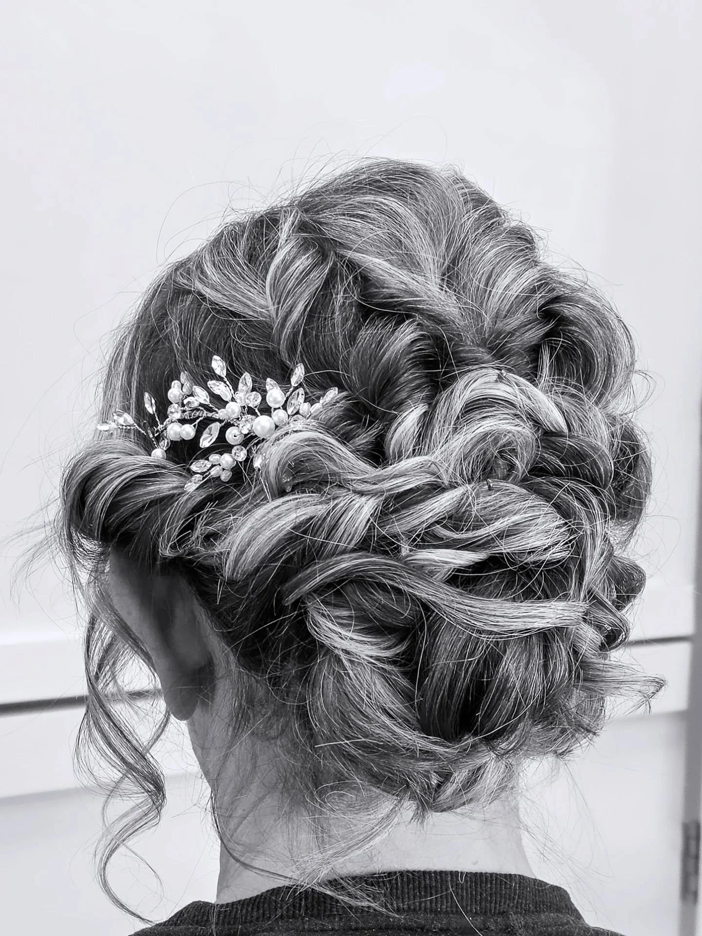 ✨️🌸 Yesterday's gorgeous special occasion styles by @myhairlady67! Let us know if you would like to book for an upcoming wedding or party! 🌸✨️

📸 by @myhairlady67