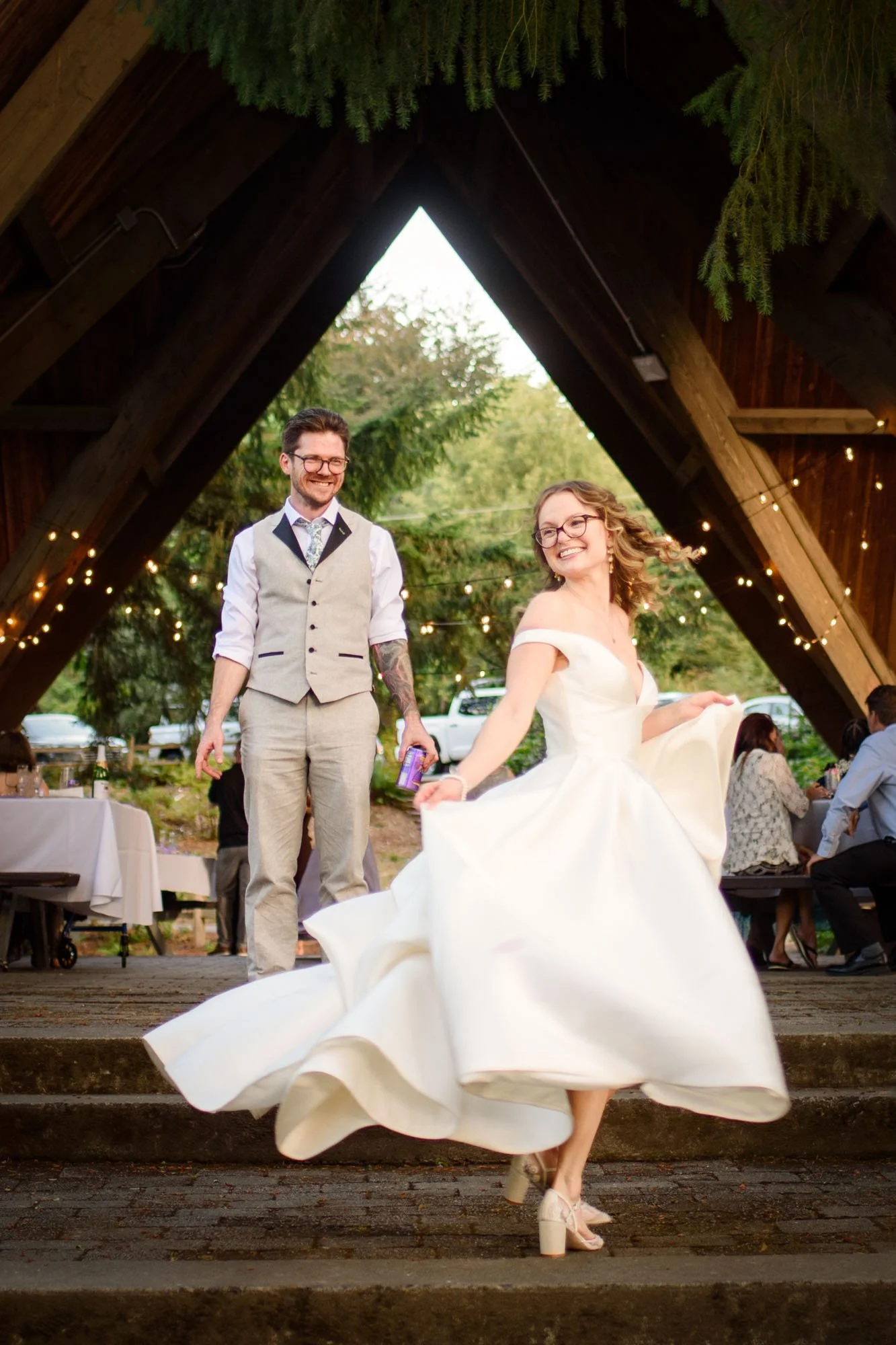 Amanda & Zach: Hoyt Arboretum Wedding