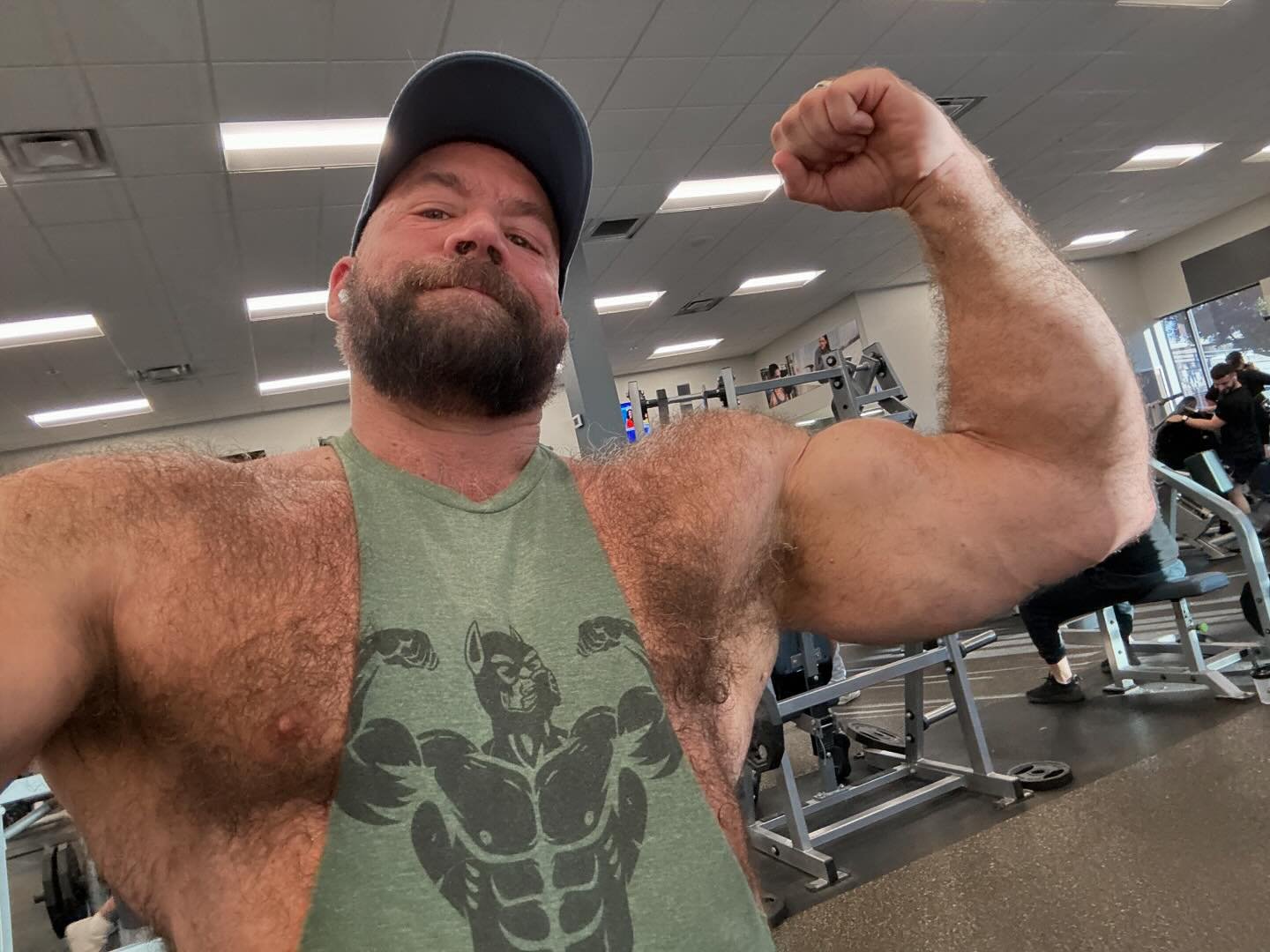 @sindolor1 looking very sexy in his shredder. 
Now doing custom cut shredders to show off more muscle or make them extra slutty;) Please contact for details! 
.
.
.
.
#FLEXgear #KinkCulture #gaypride #LGBTQBusiness #PrideApparel #PupLife #PuppyPlay #