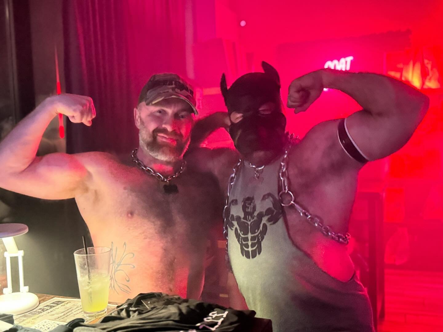When a sexy Pup wants to buy the shirt right off your back, thank you @sindolor1, looks great! Another amazing Gear night at @gear_blackout_party!
.
.
.
.

#FLEXgear #KinkCulture #gaypride #LGBTQBusiness
#PrideApparel #PupLife #PuppyPlay #KinkGear #G