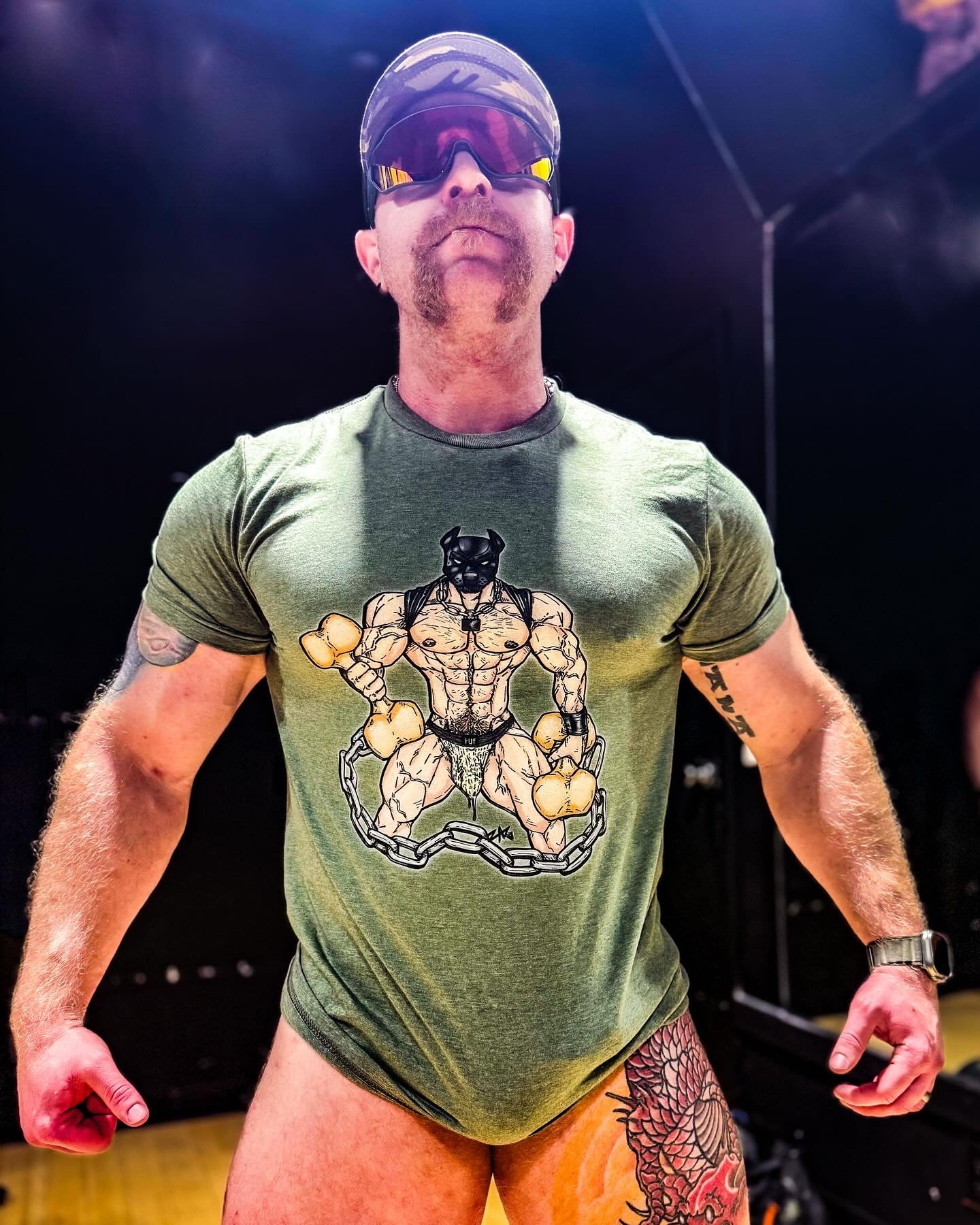 The latest design by @musclepupzagreus features a sweaty, pumped, jocked-up Muscle Pup—and damn.
Available as a tee or a sexy shredder cut, with customizable hood colors to match your favorite hood color.
Check out New Arrivals for tons of
