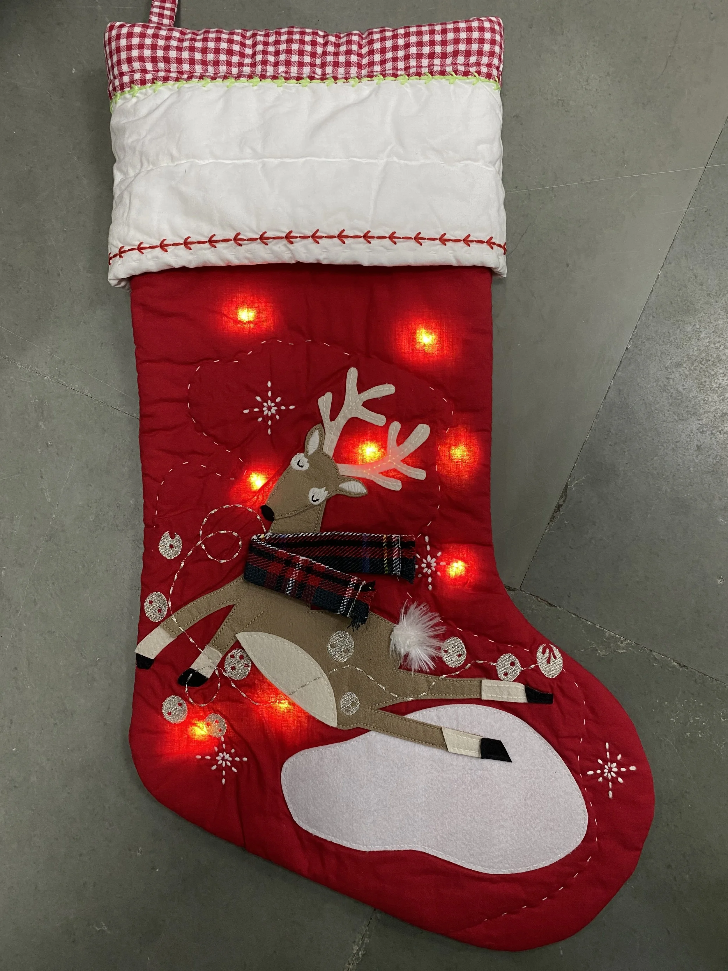 HL21 QUILTED REINDEER copy.JPG